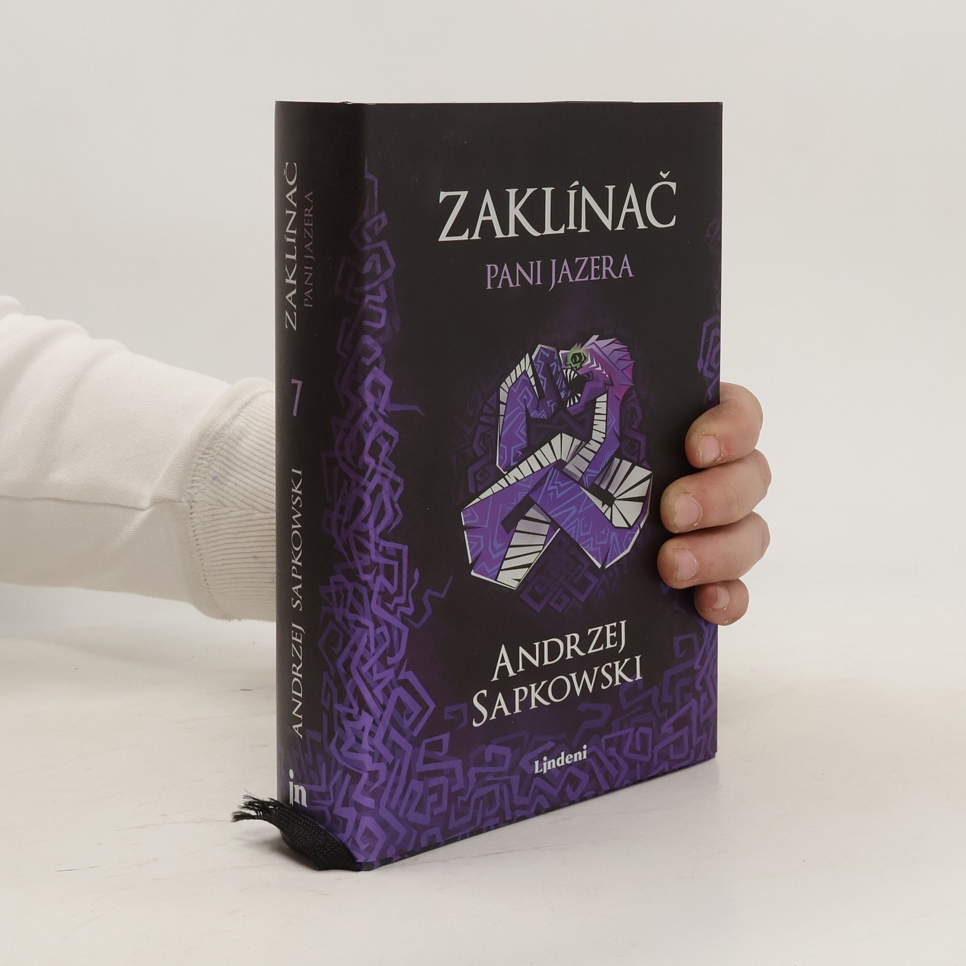 Andrzej Sapkowski Zaklínač VII : Pani jazera