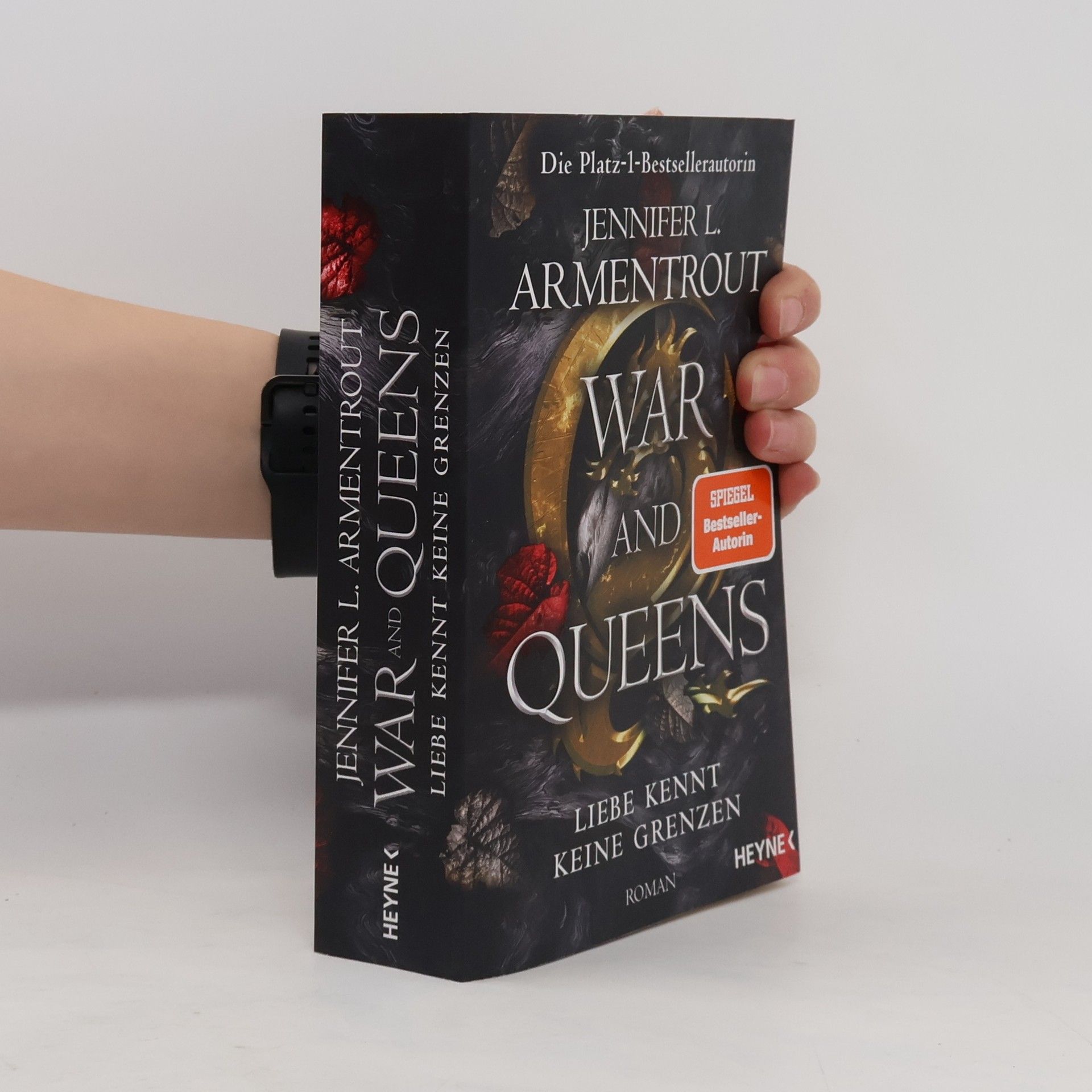 Jennifer L. Armentrout War and Queens