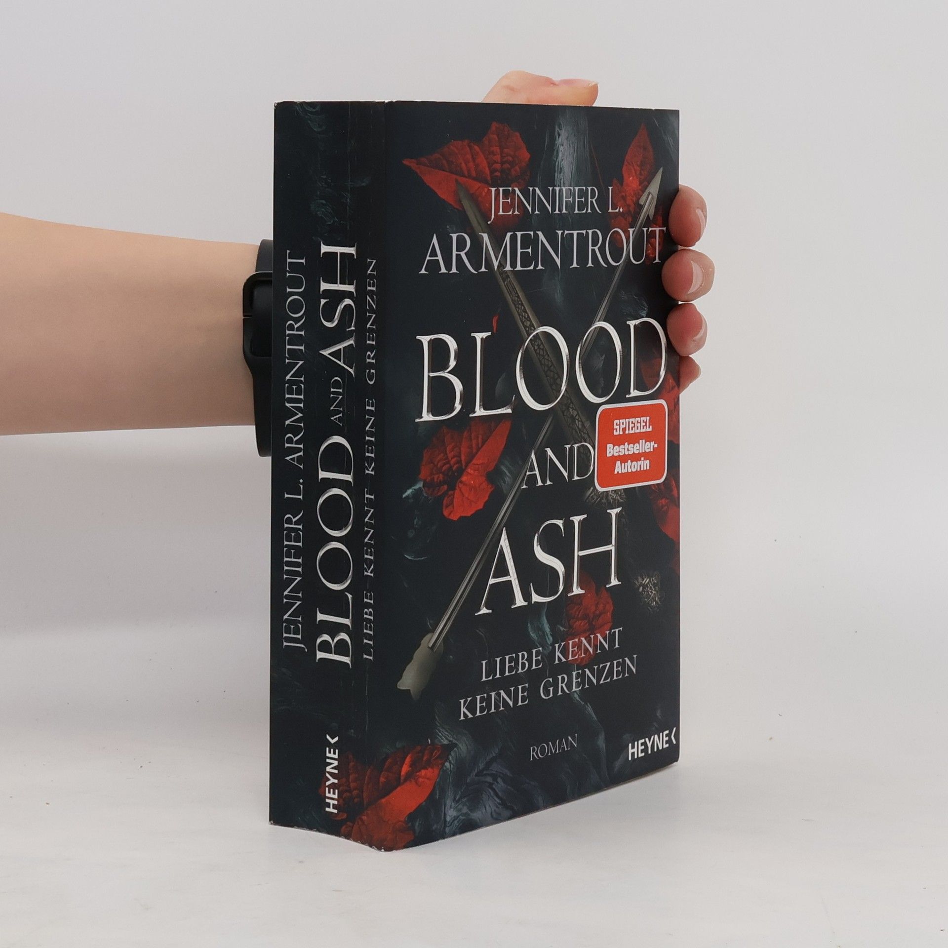 Jennifer Armentrout Blood and Ash. Liebe kennt keine Grenzen