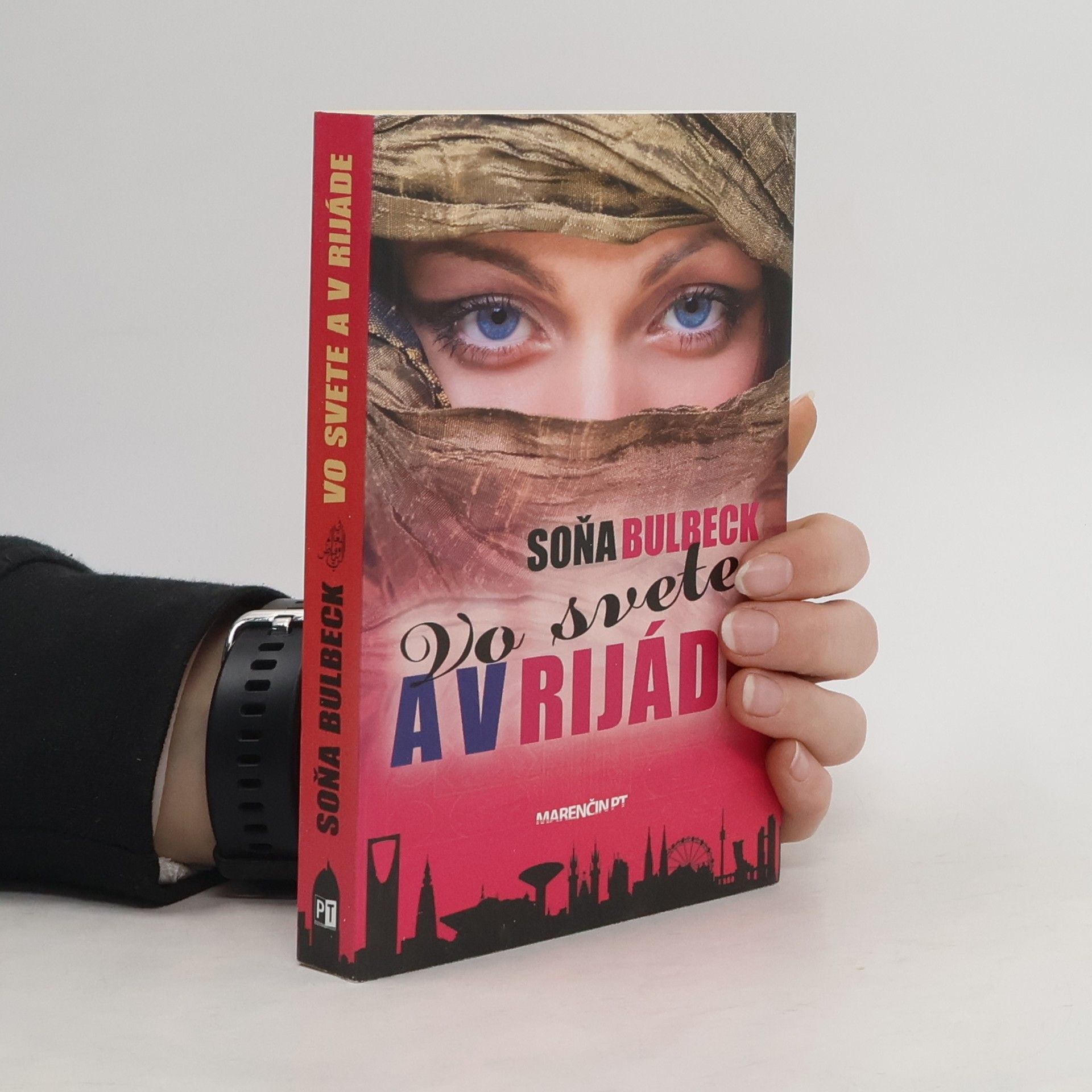 Soňa Bulbeck Vo svete a v Rijáde