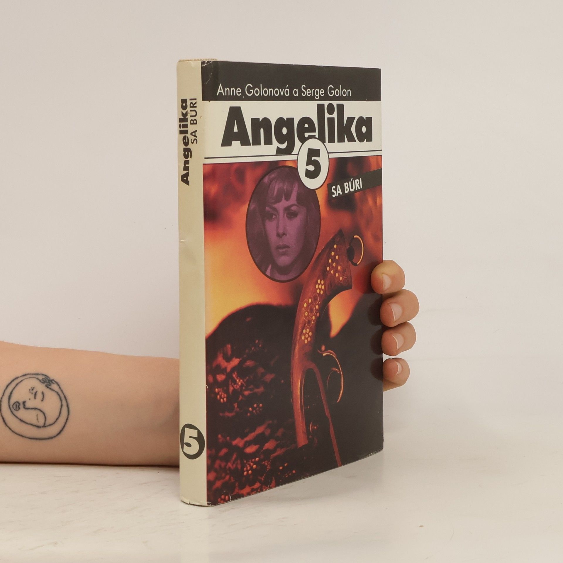 Anne Golon Angelika sa búri 5