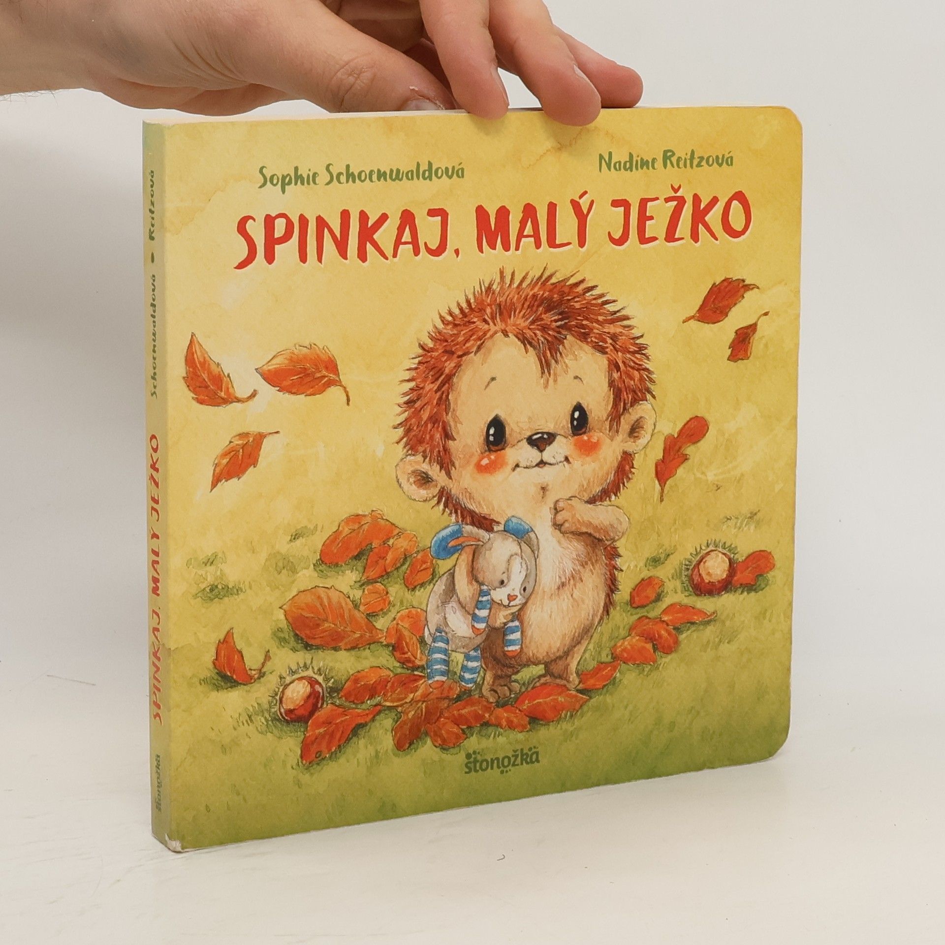Sophie Schoenwaldová  Spinkaj, malý ježko