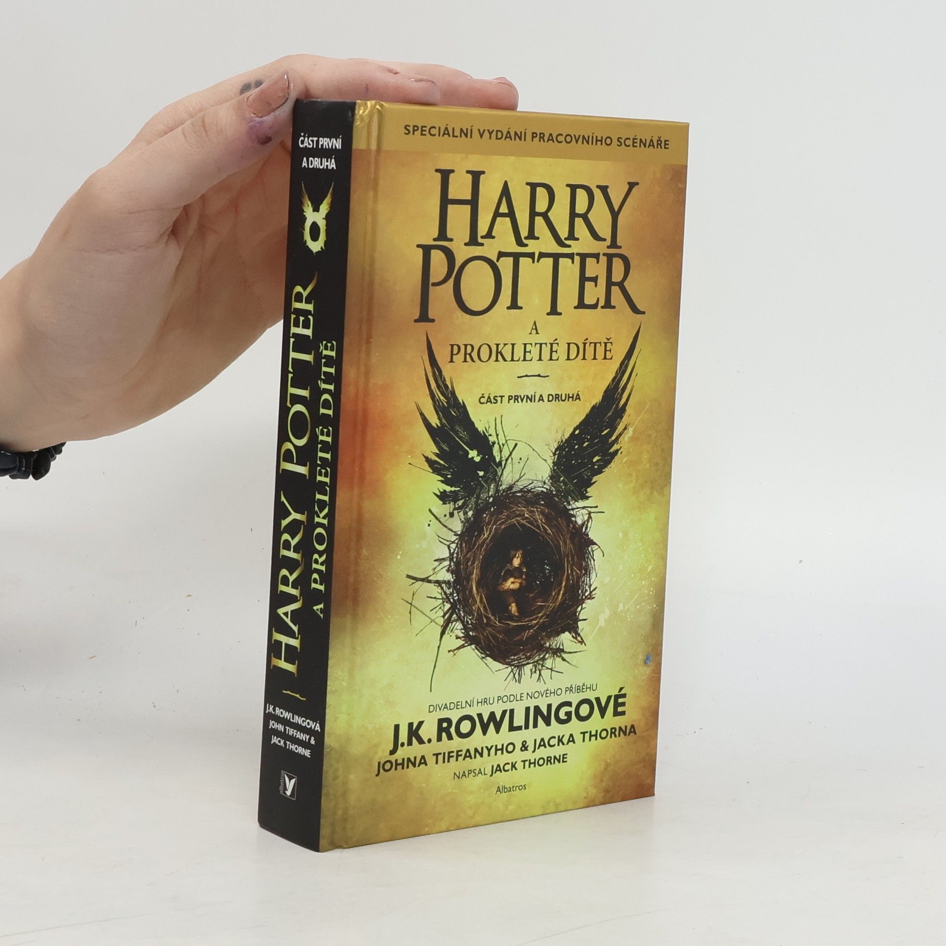Jack Thorne Harry Potter a prokleté dítě