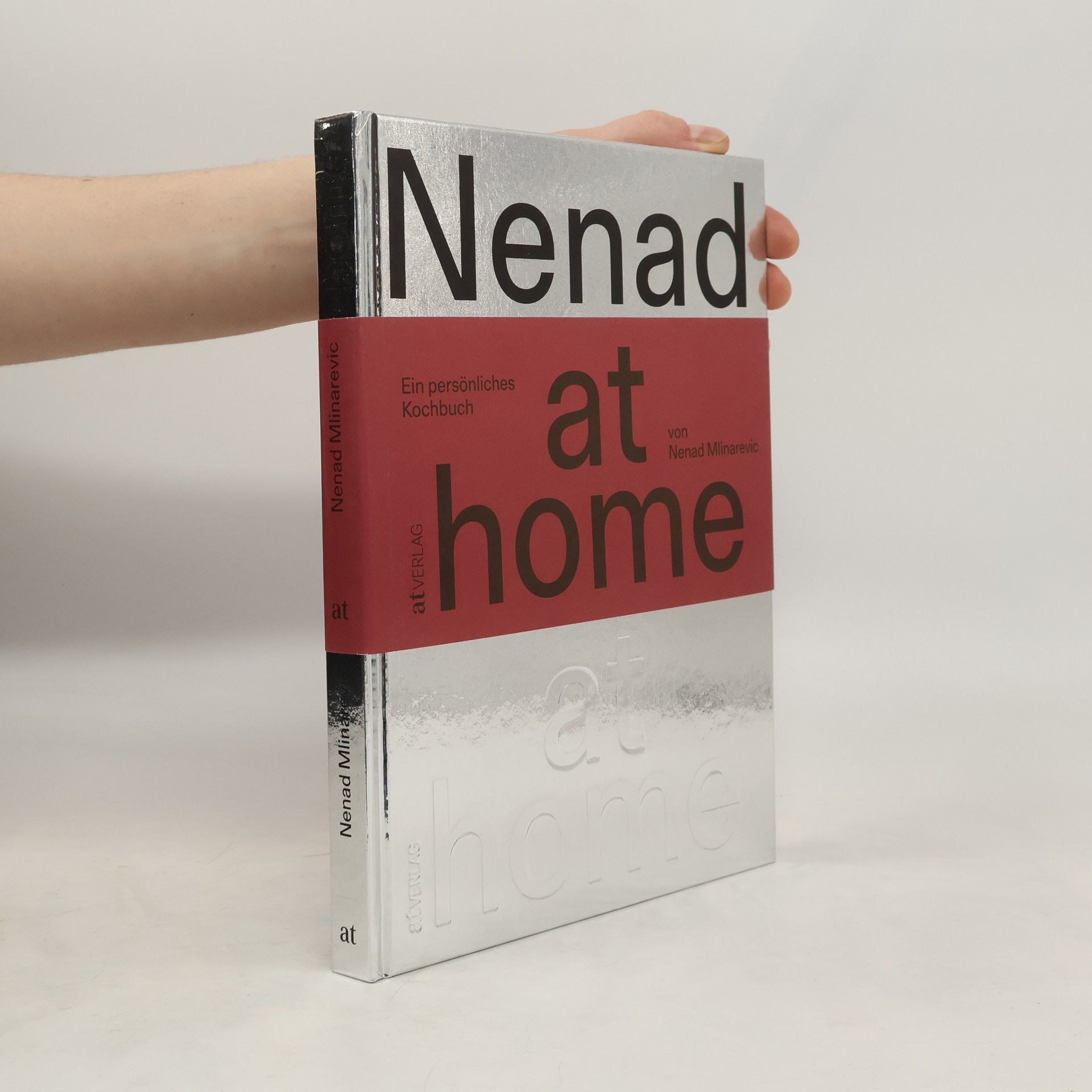 Nenad Mlinarevic Nenad at home