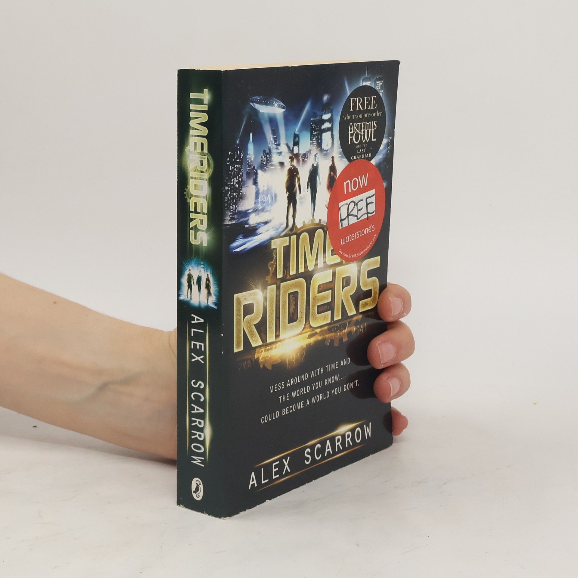 Alex Scarrow Time Riders