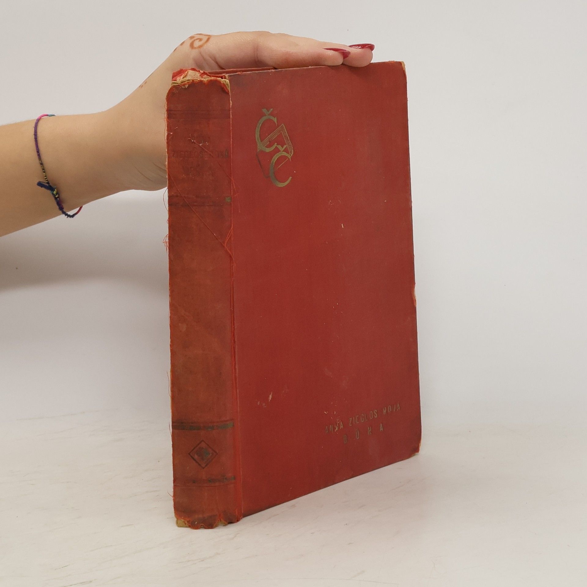 Anna Marie Ziegloserová Bóra