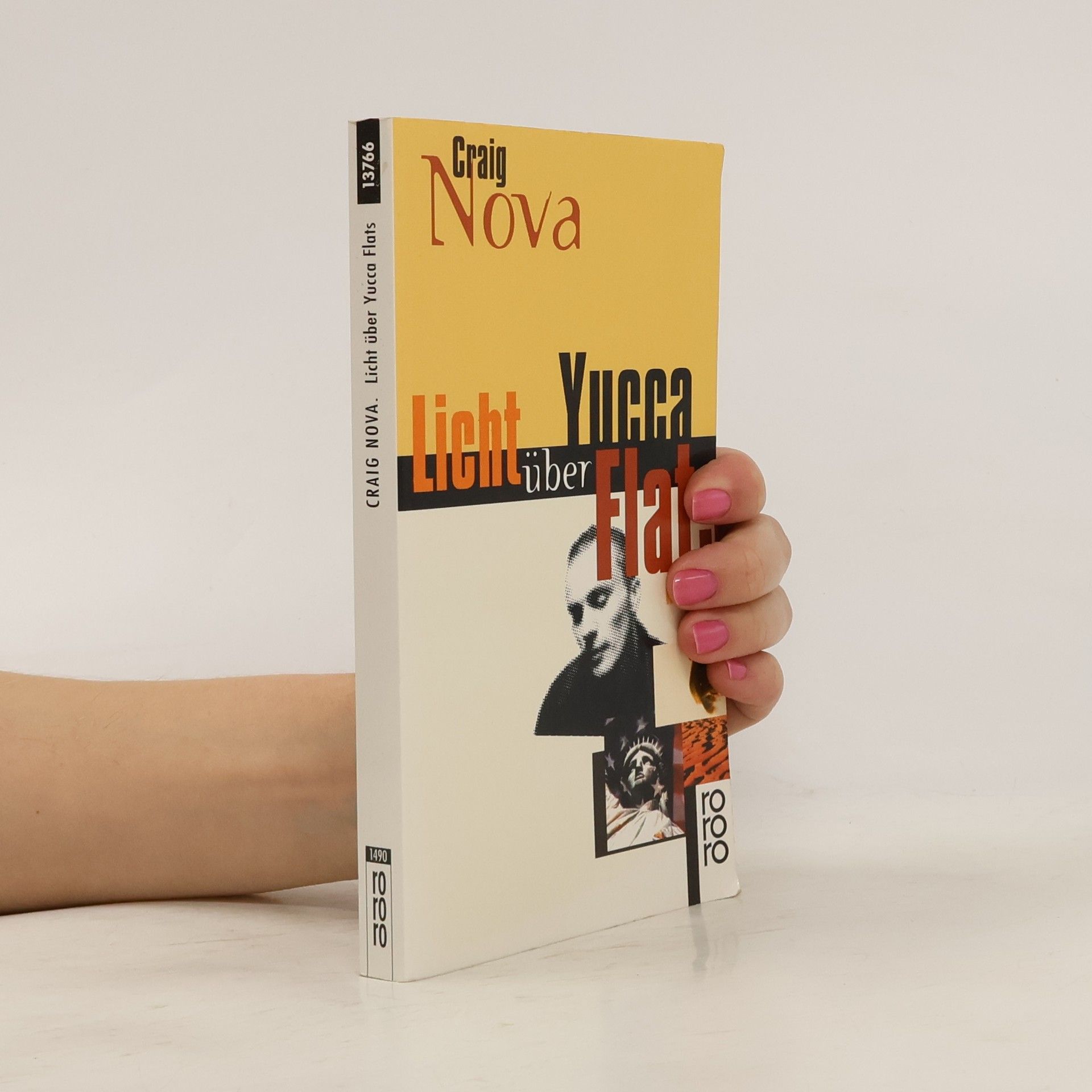 Craig Nova Licht über Yucca Flats