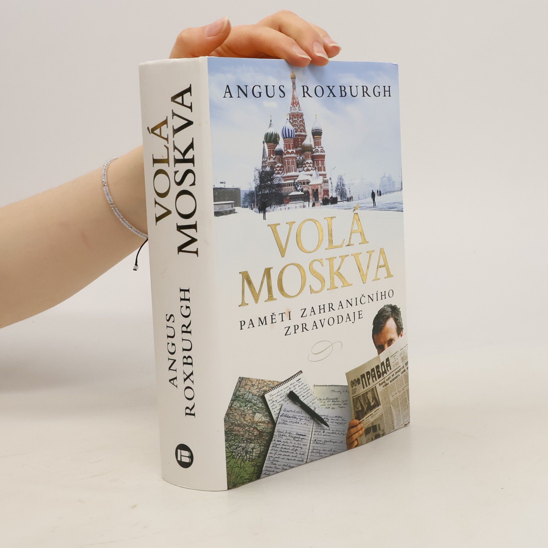 Angus Roxburgh Volá Moskva