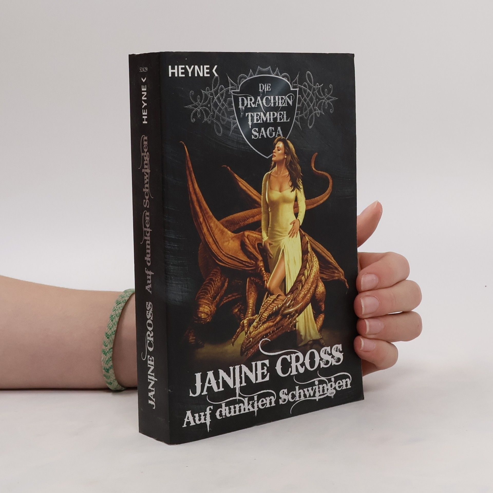 Janine Cross Auf dunklen Schwingen