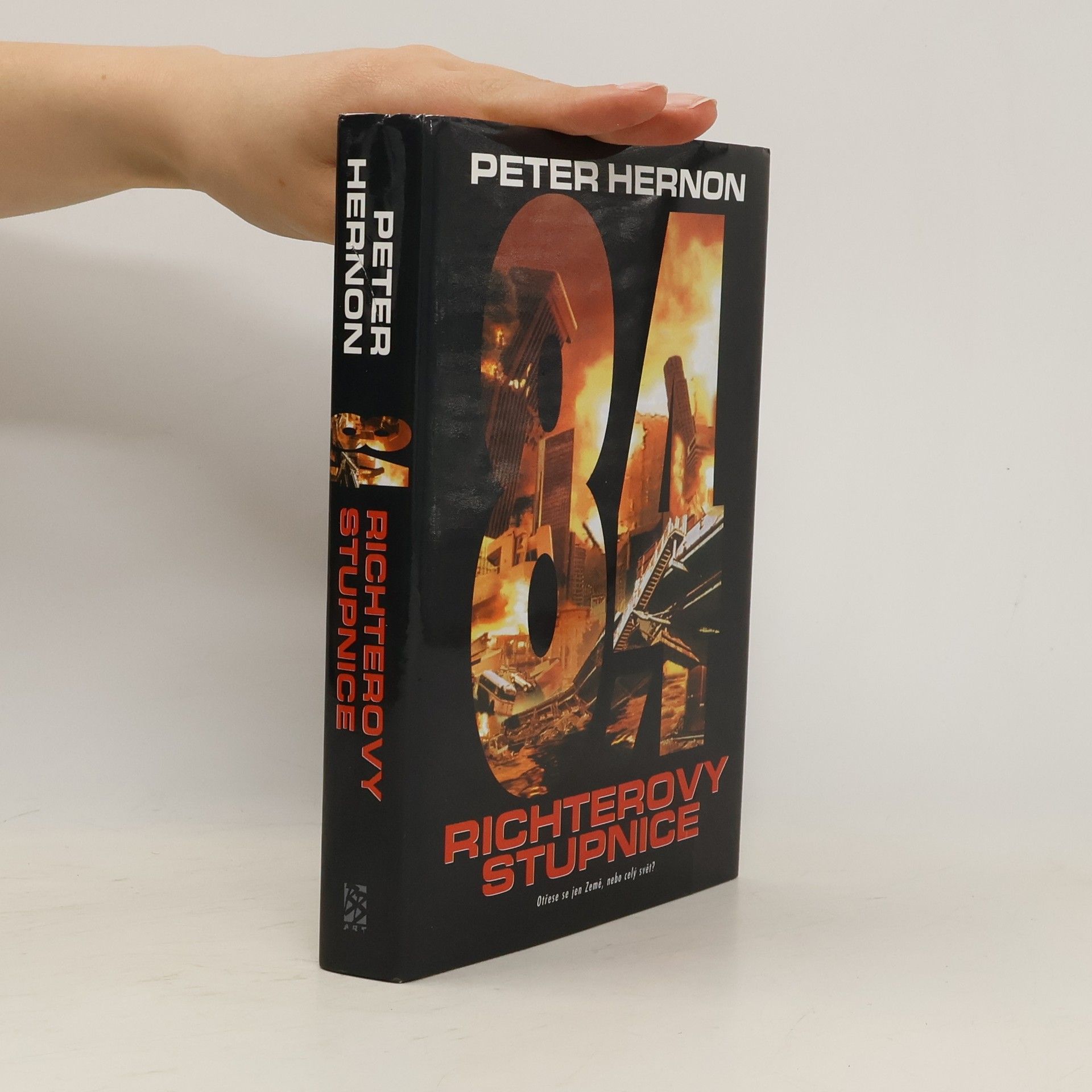 Peter Hernon 8,4 Richterovy stupnice