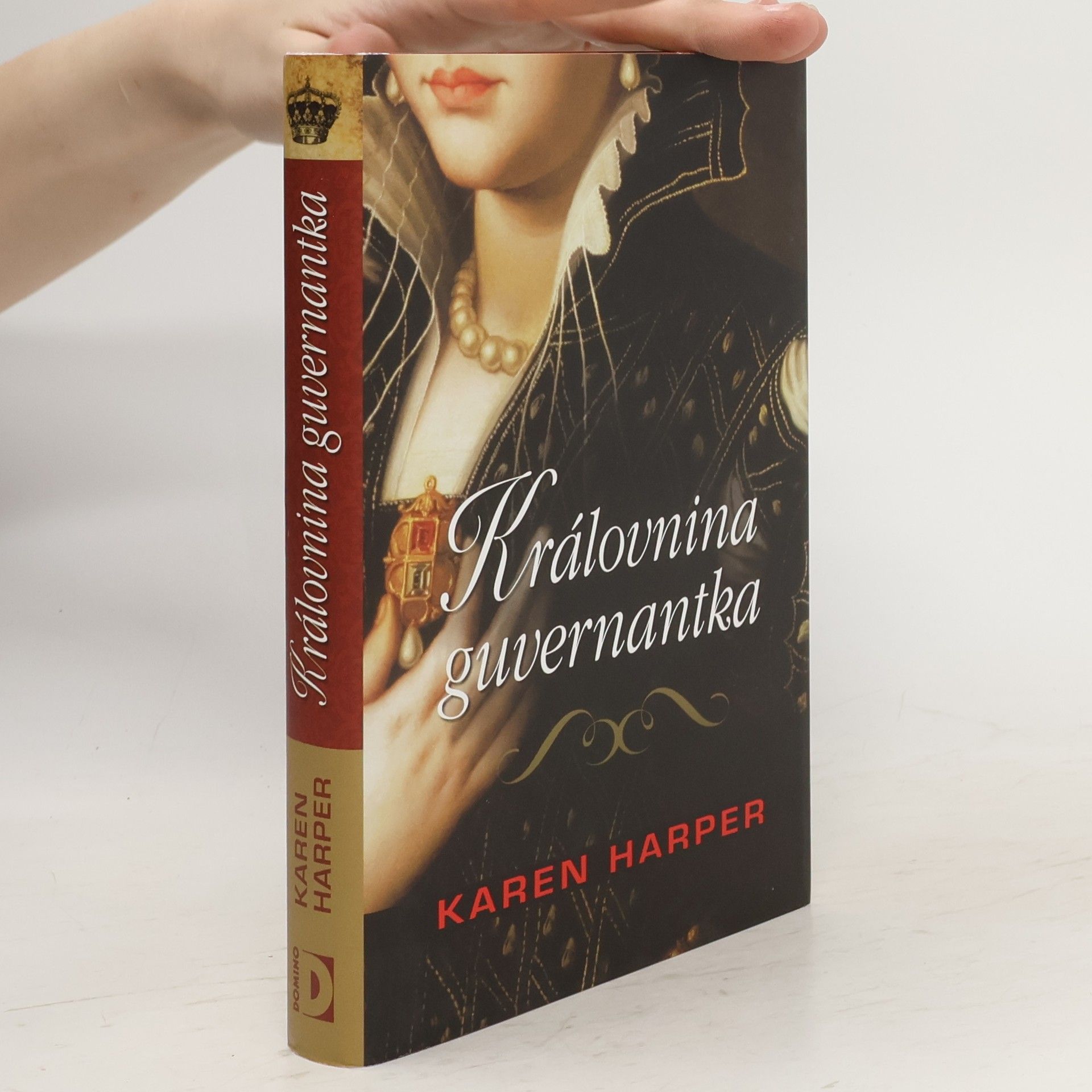 Karen Karen S. Harper Královnina guvernantka