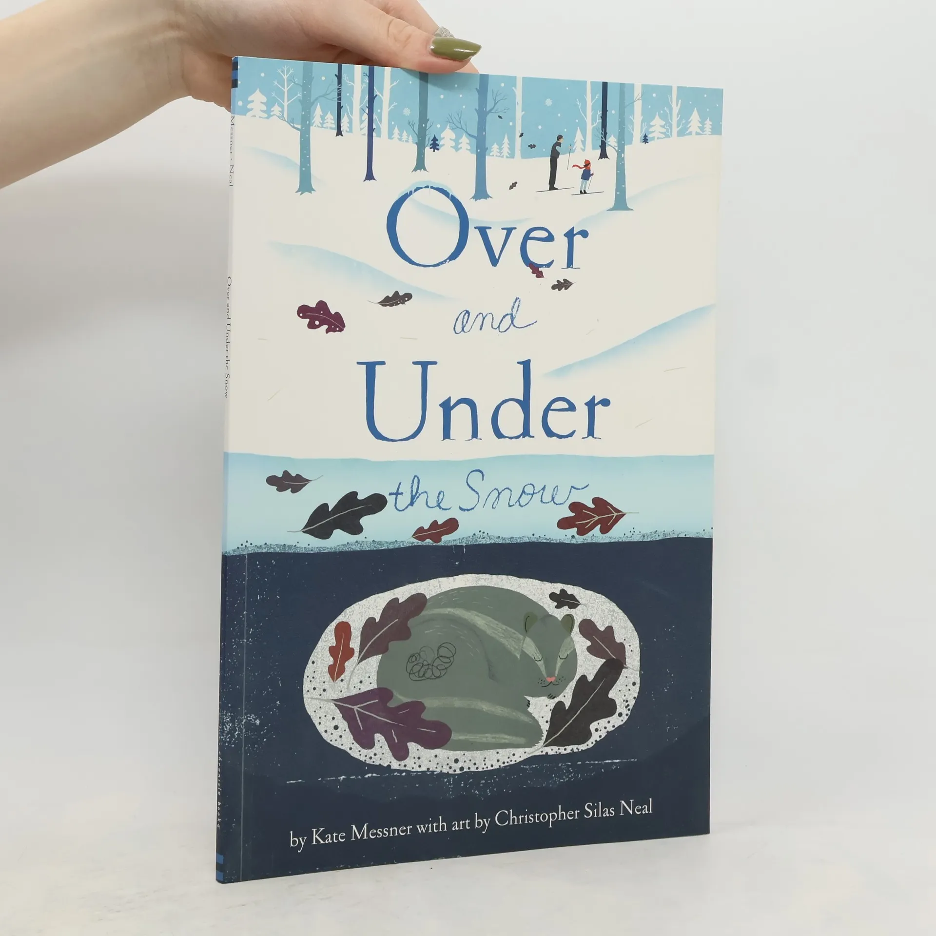 Over and under the Snow | Book | Paperback | Christopher Silas Neal | EN