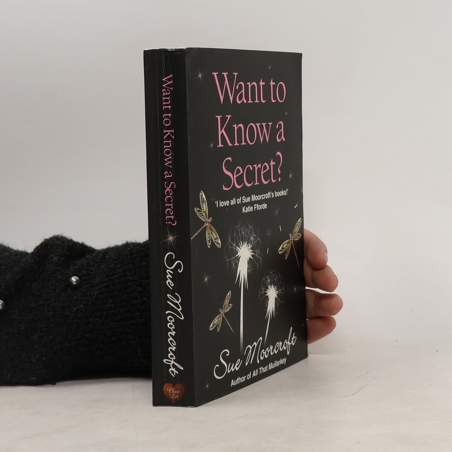 Sue Moorcroft Want to Know a Secret?