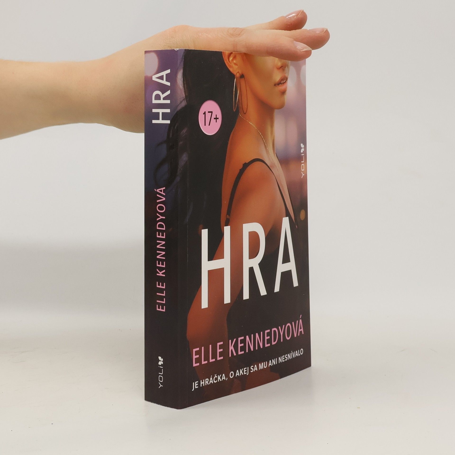 Elle Kennedy Hra