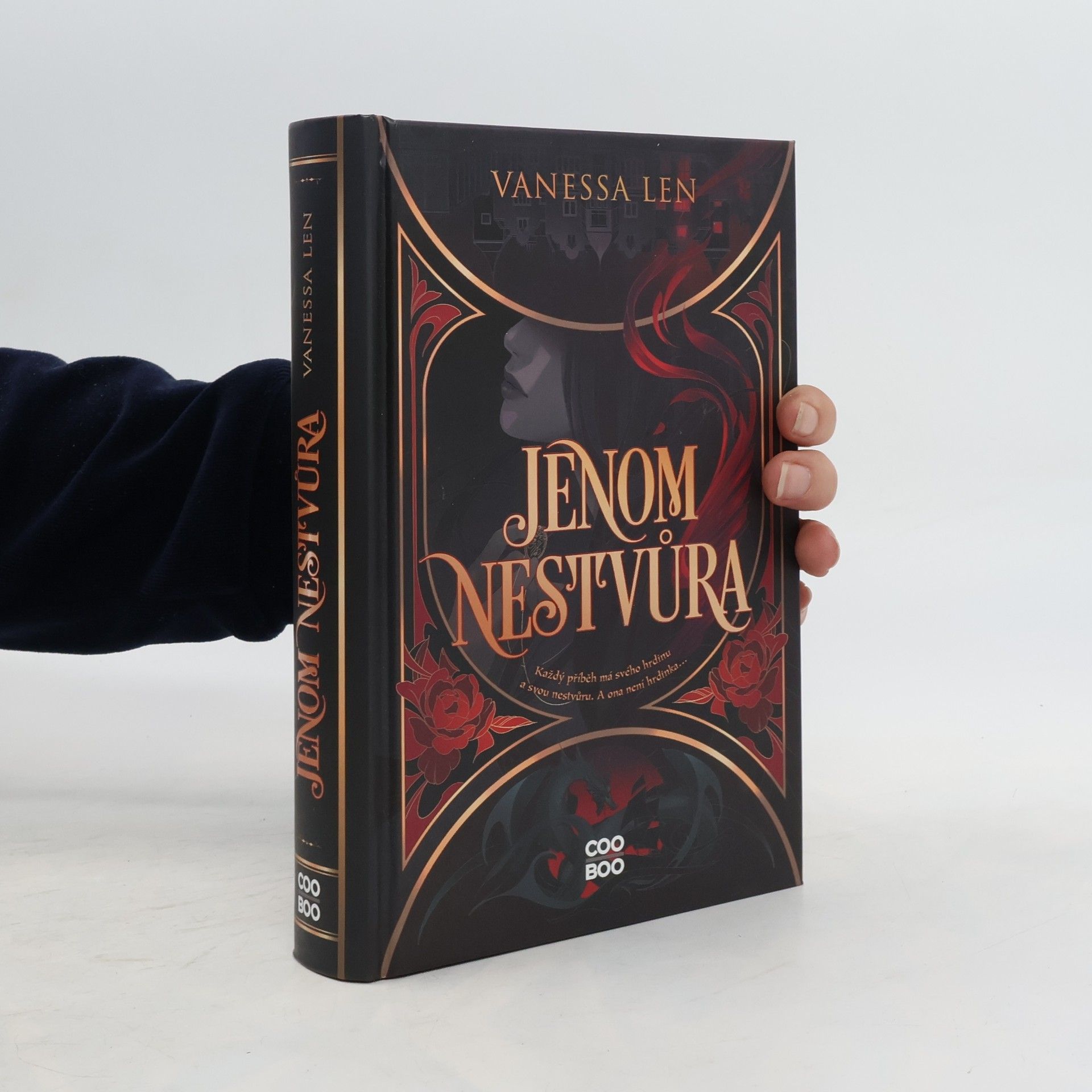 Vanessa Len Jenom nestvůra