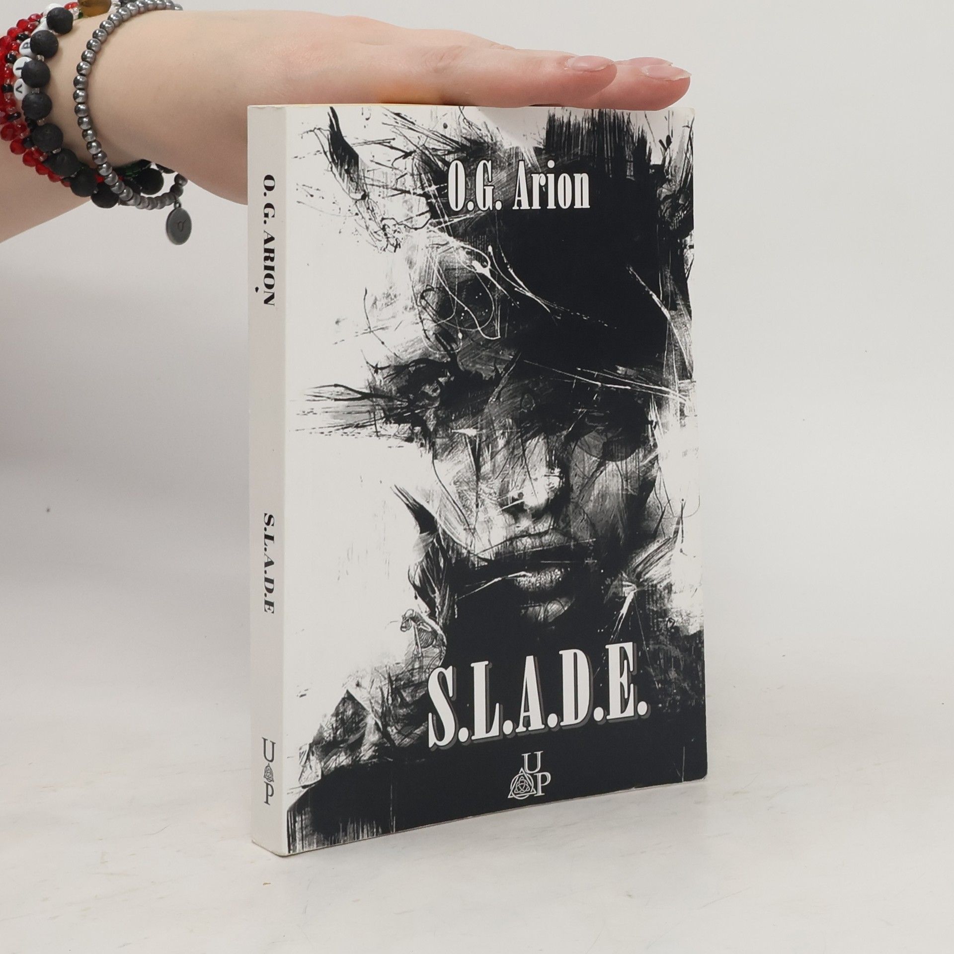 O.G. Arion S.L.A.D.E.