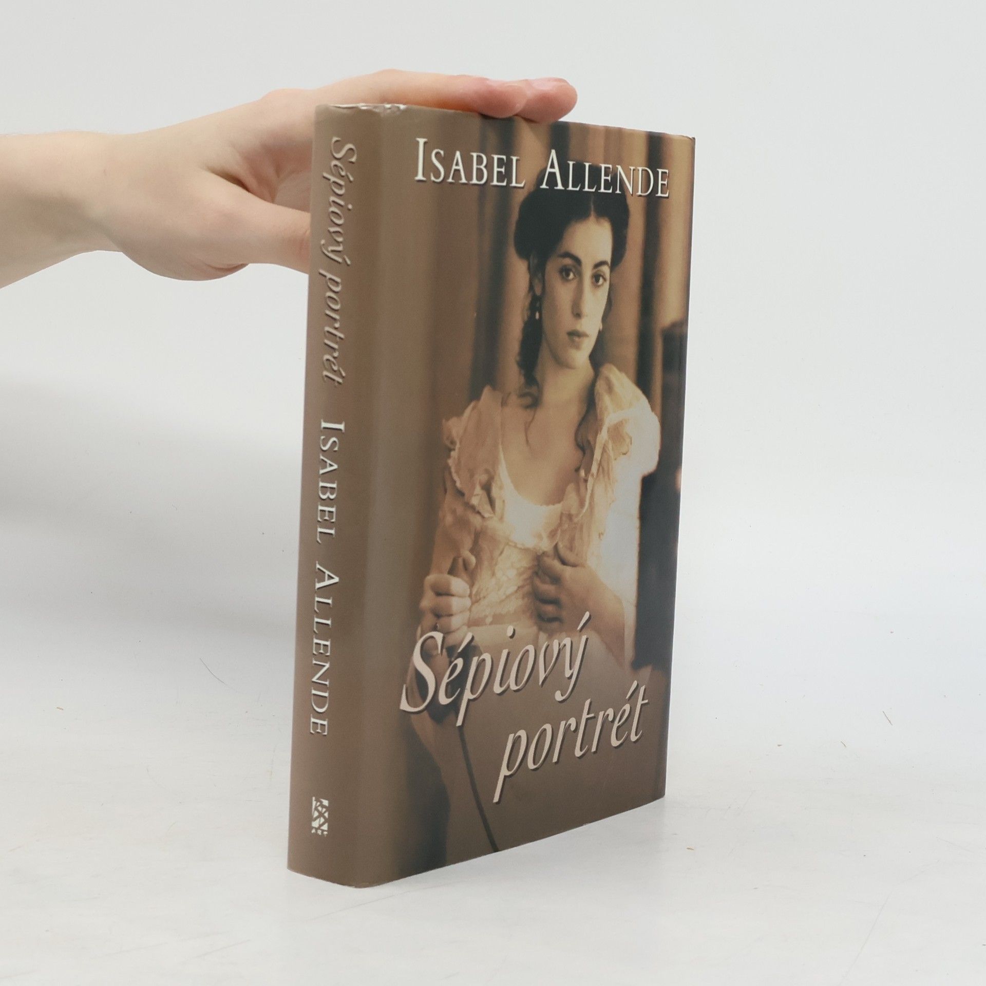Isabel Allende Sépiový portrét