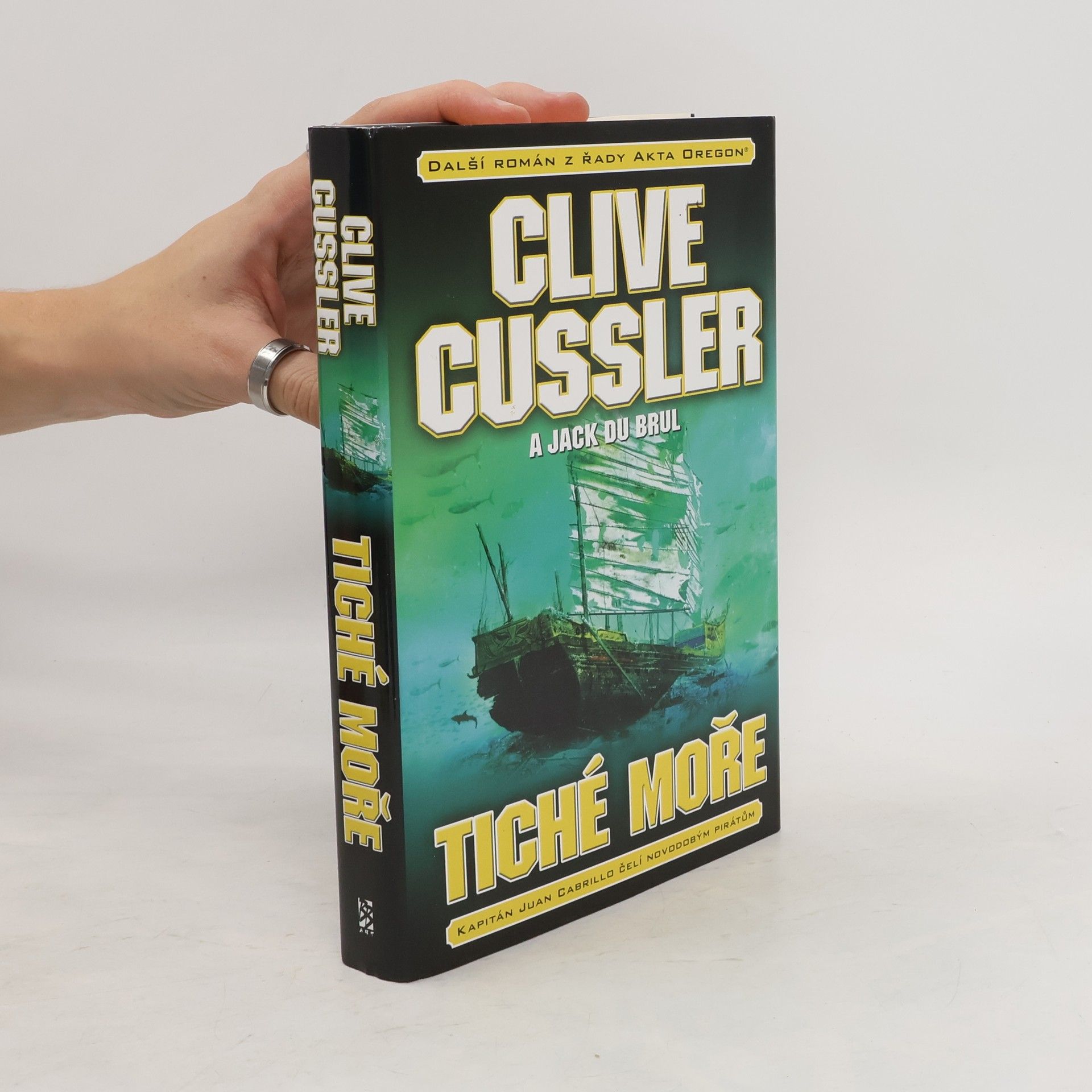 Clive Cussler Tiché moře