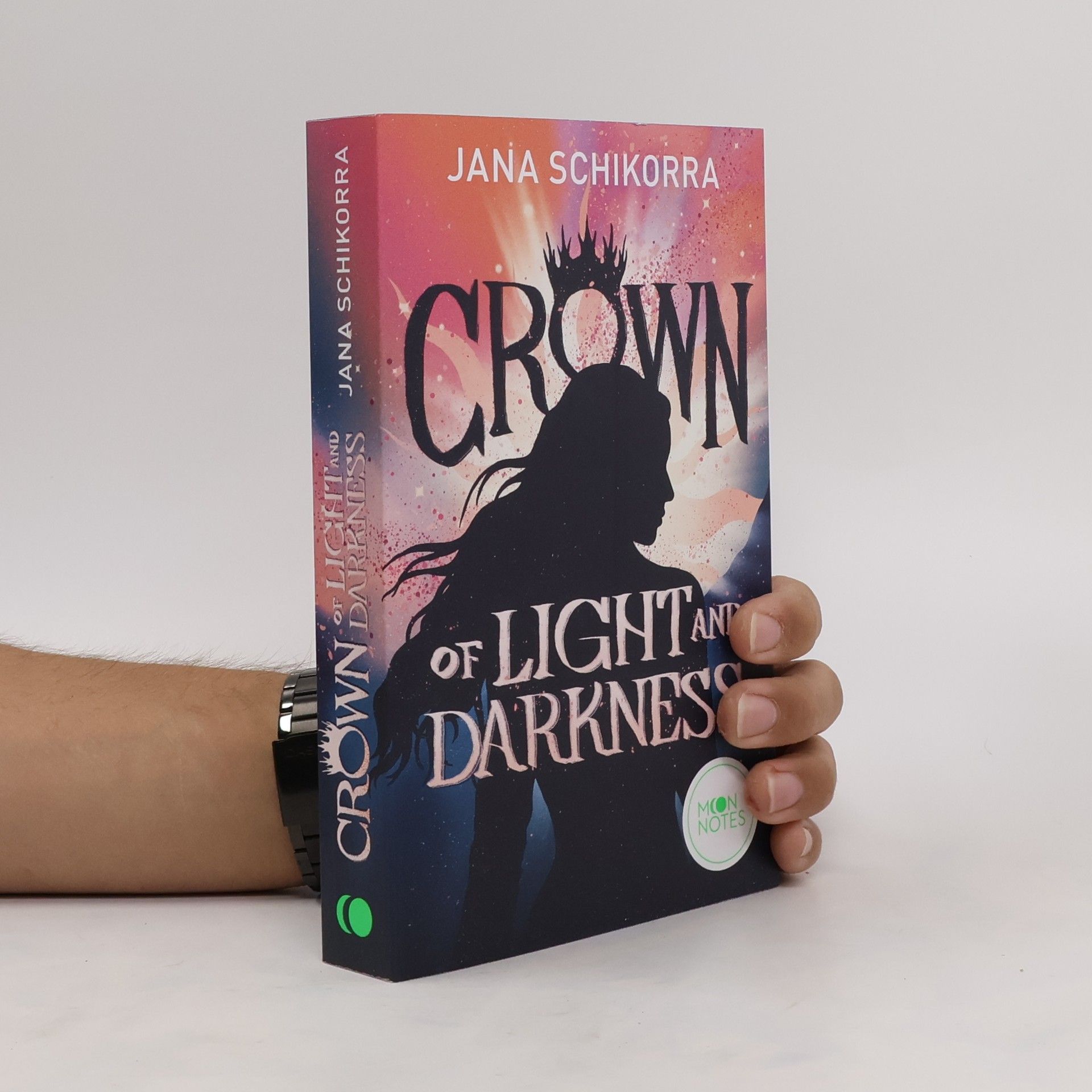 Jana Schikorra Crown of Light and Darkness
