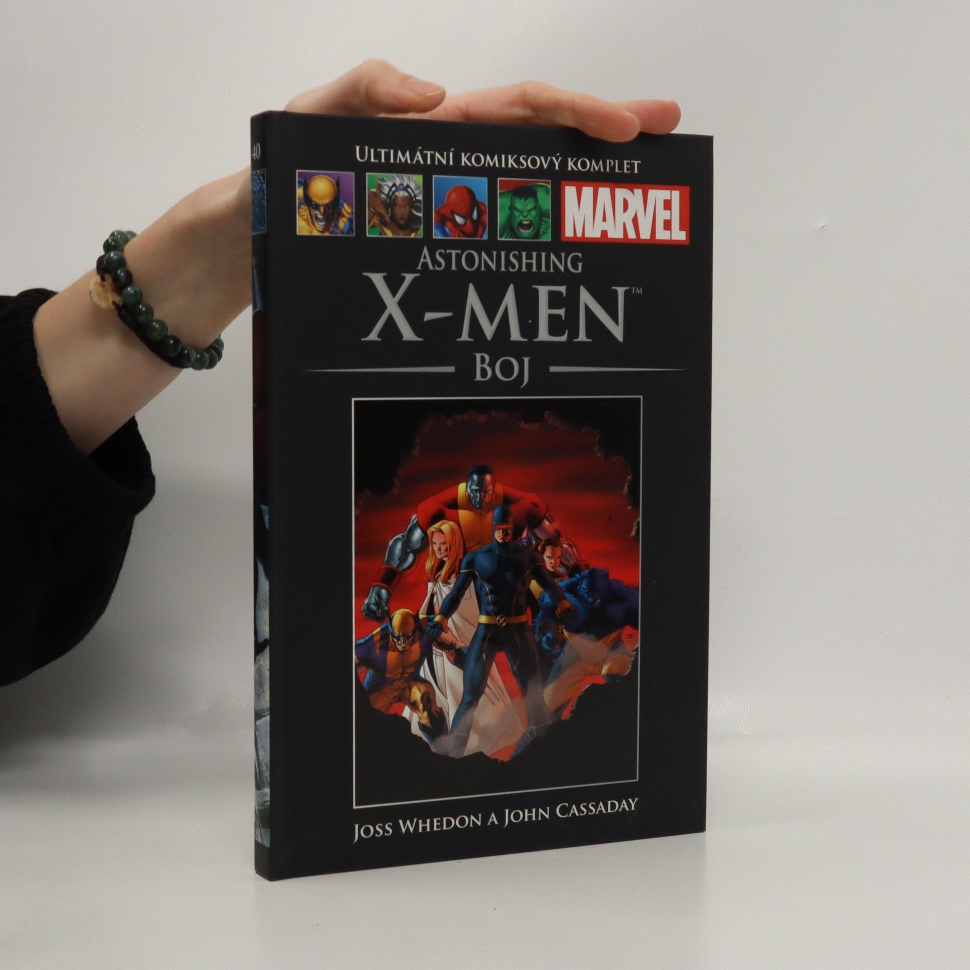 Joss Whedon Astonishing X-men. Boj