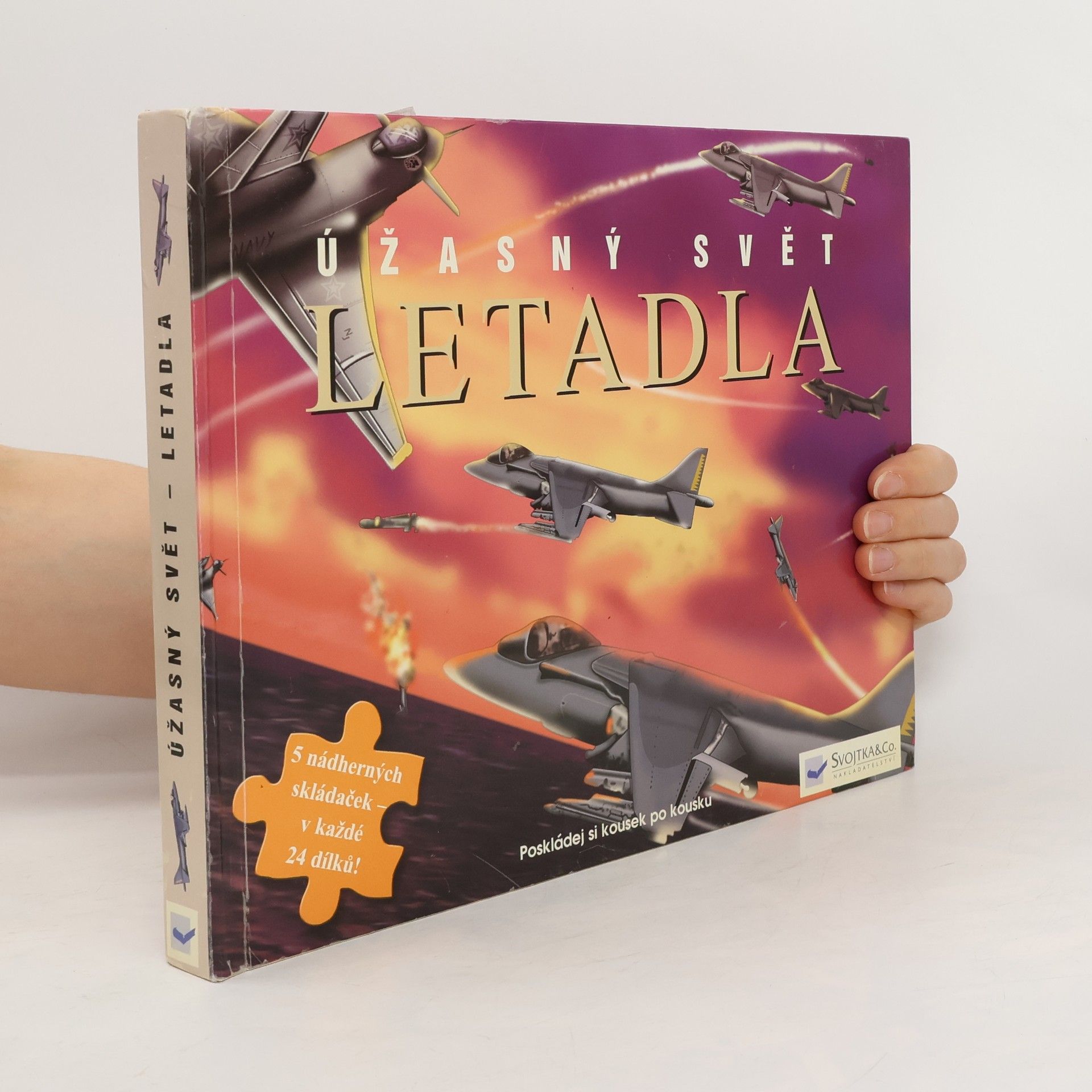 kolektiv Úžasný svět: Letadla