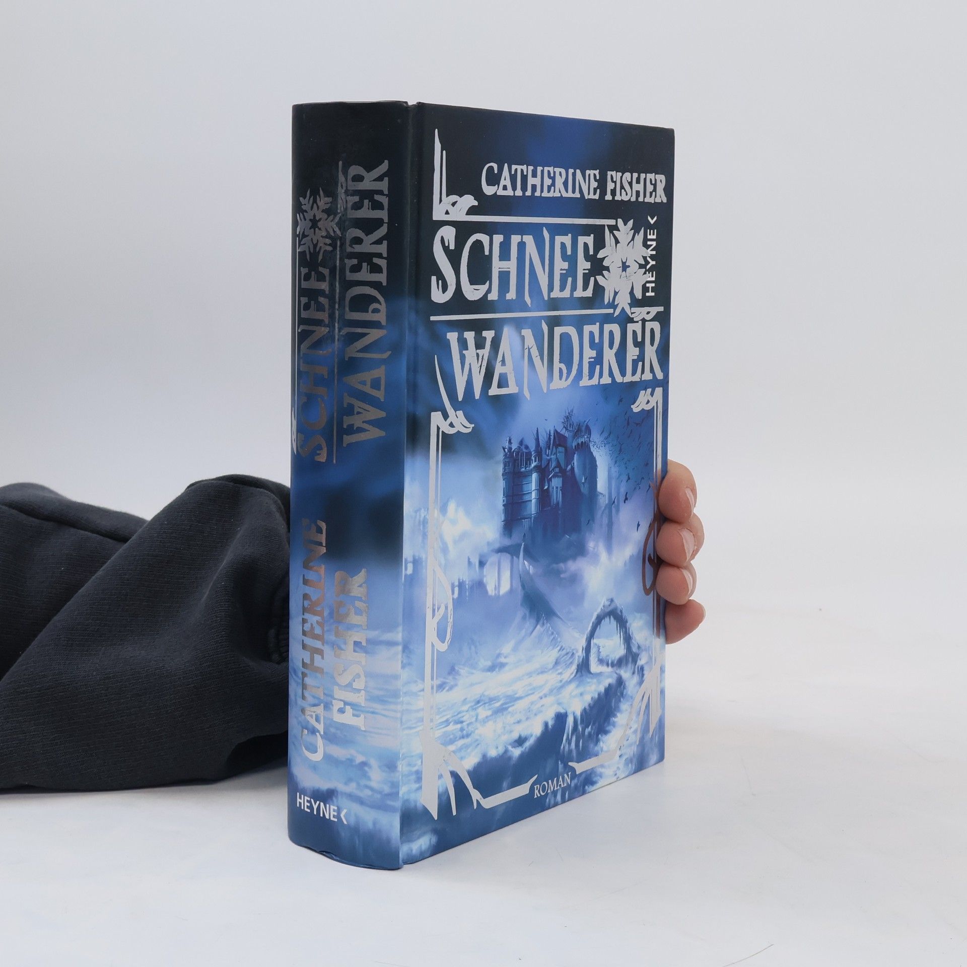 Catherine Fisher Schneewanderer
