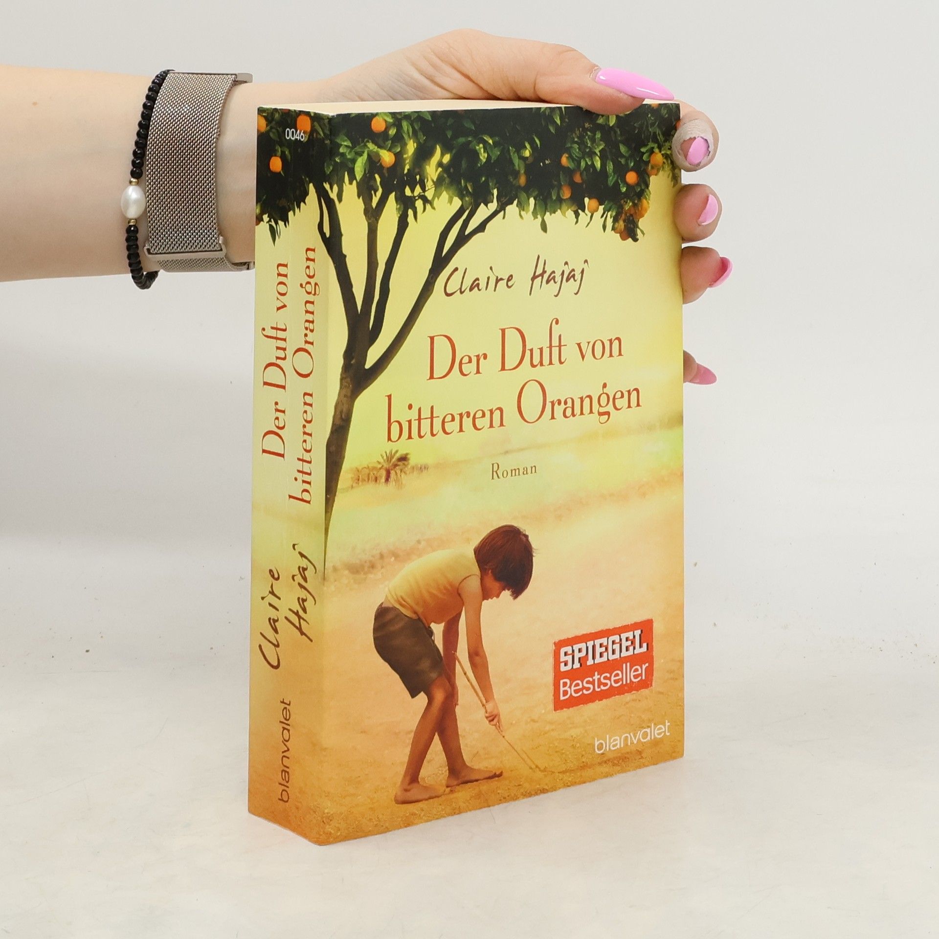 Claire Hajaj Der Duft von bitteren Orangen