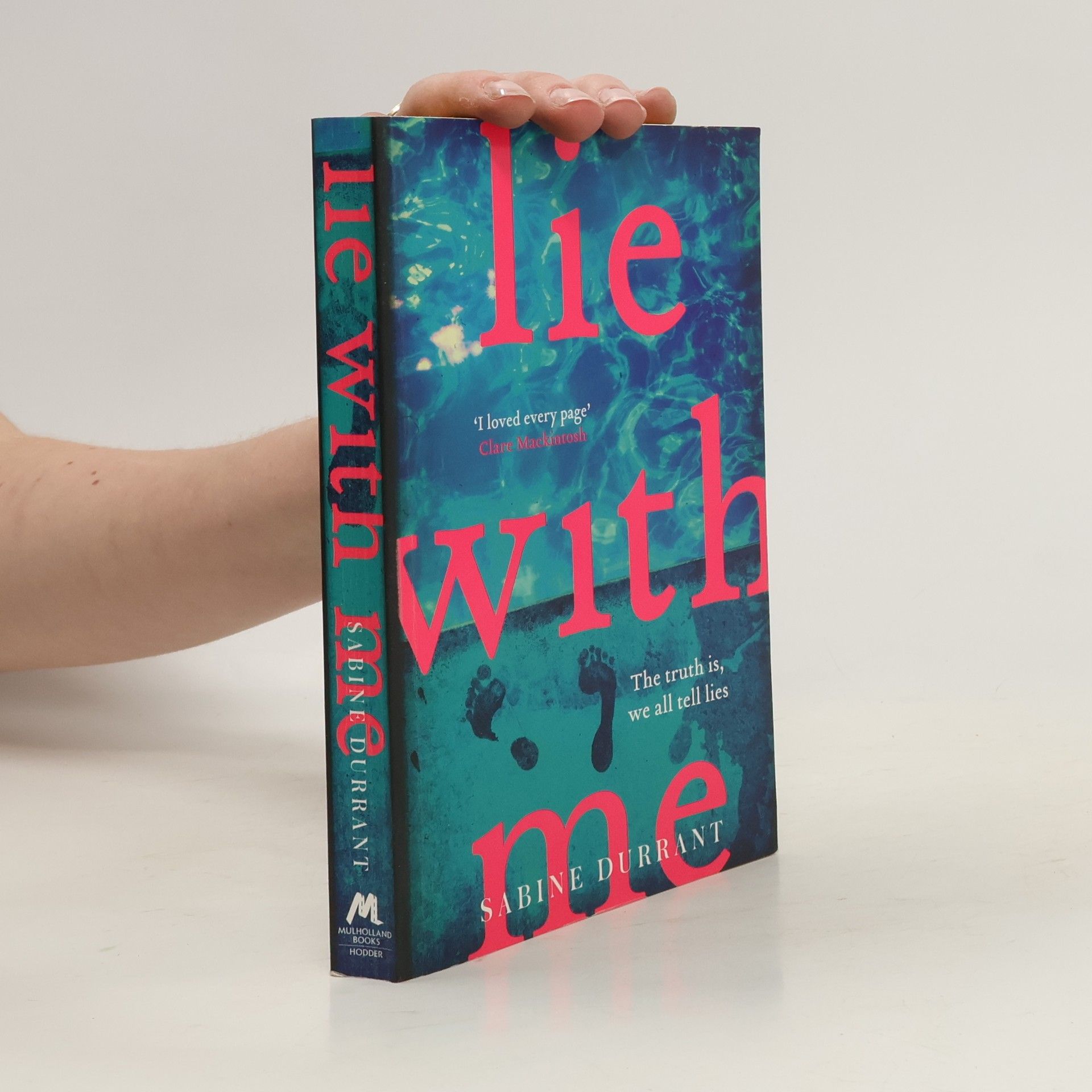 Sabine Durrant Lie With Me