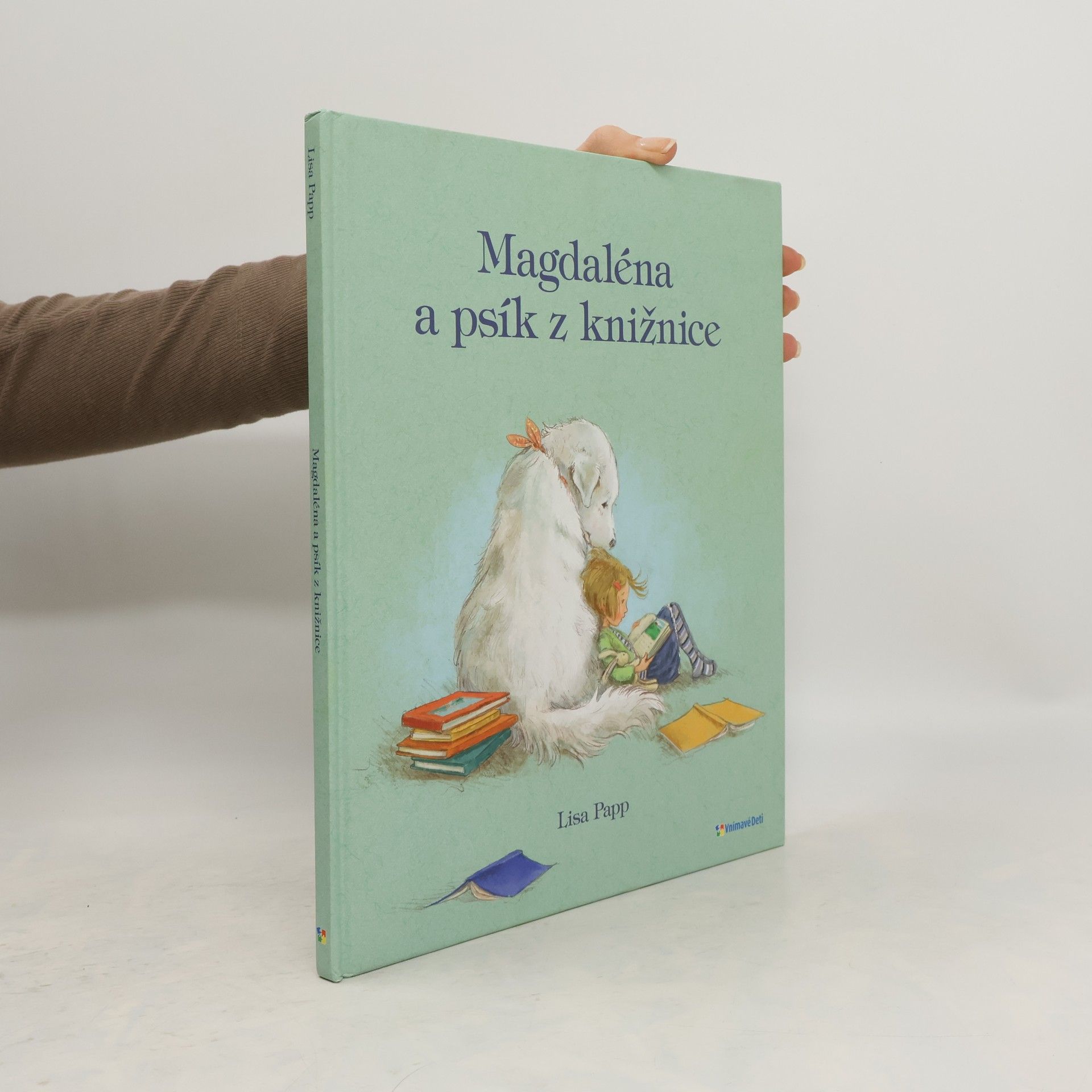Lisa Papp Magdaléna a psík z knižnice