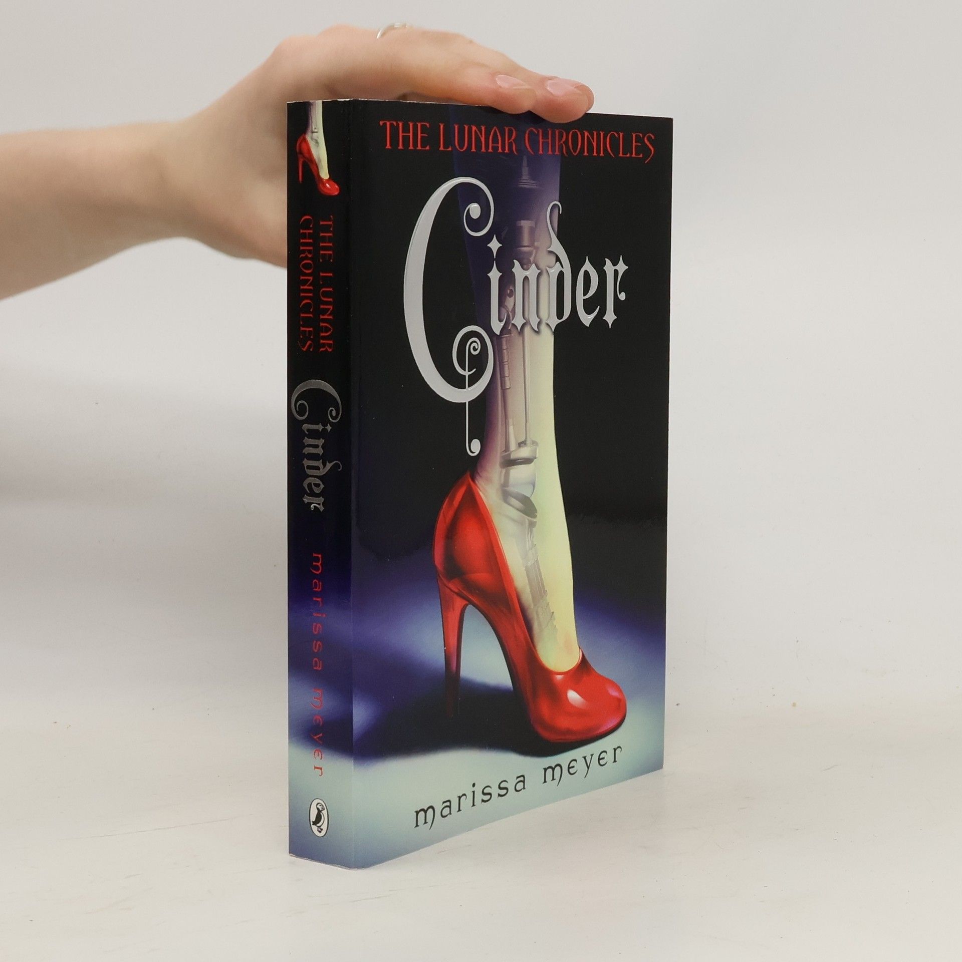 Marissa Meyer Cinder