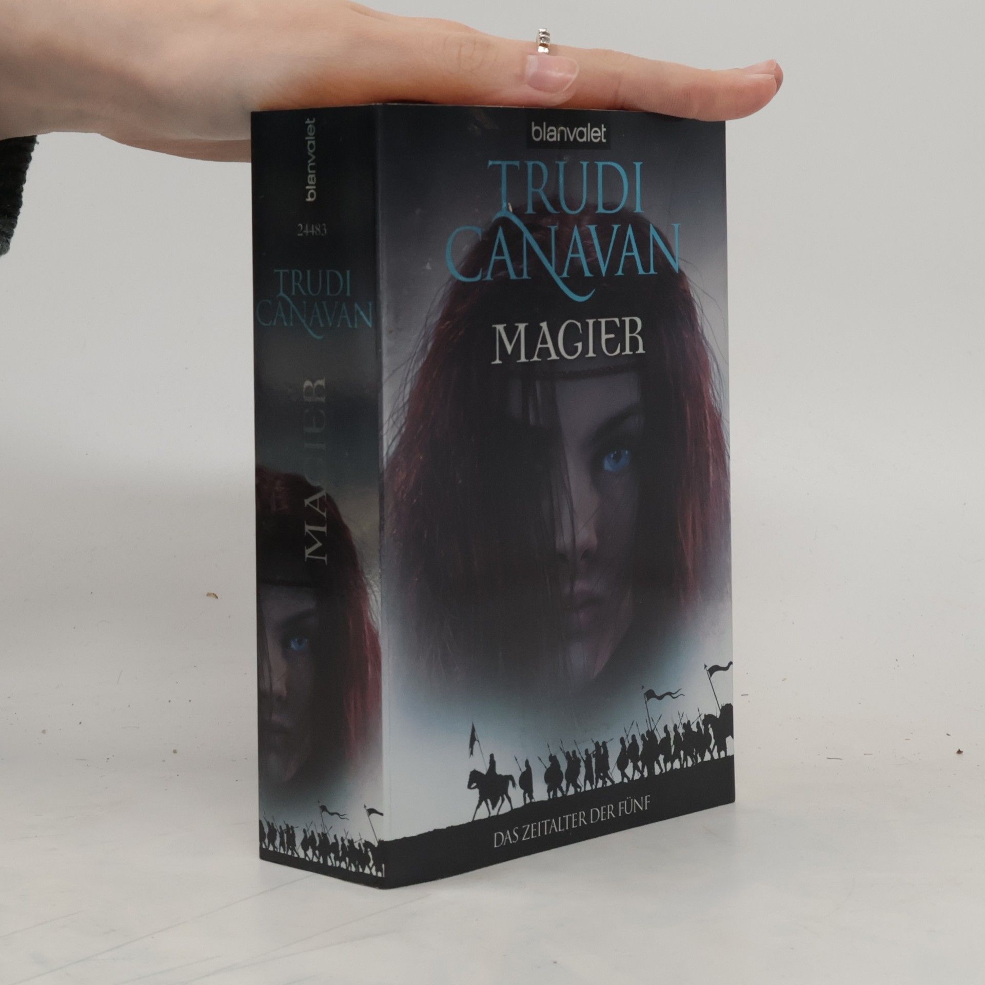Trudi Canavan Magier
