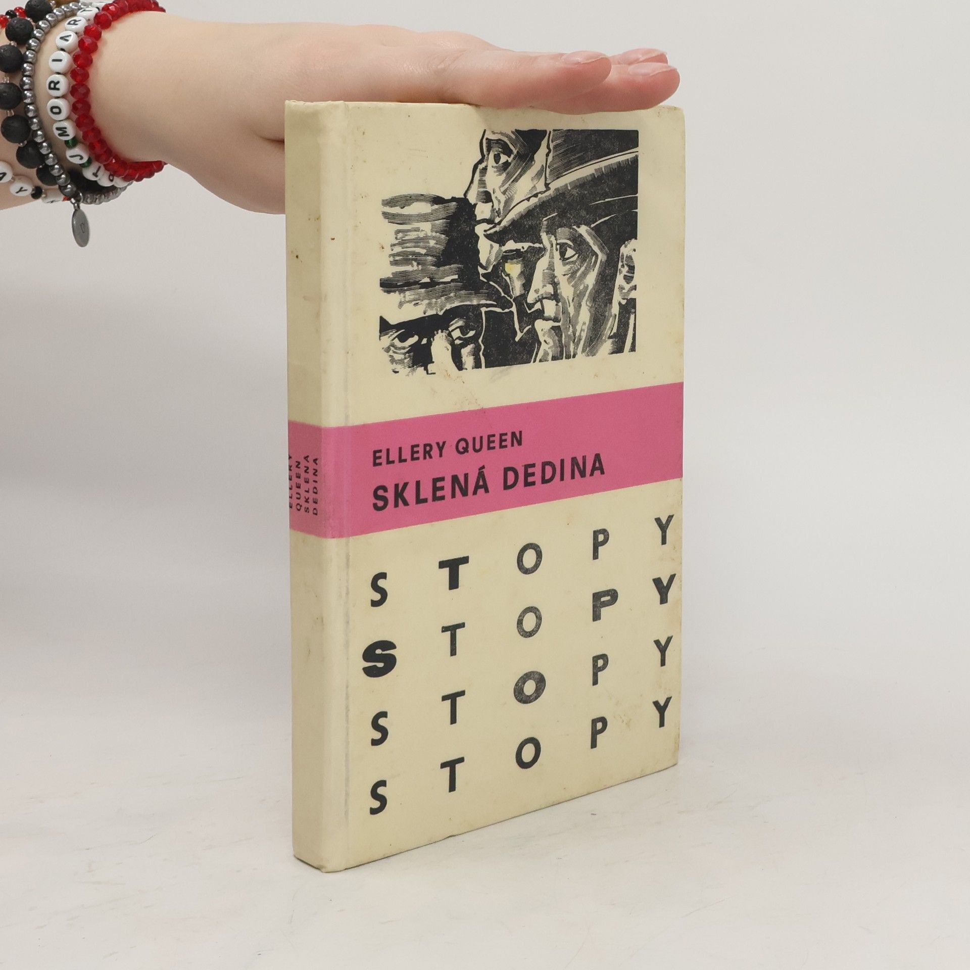 Ellery Queen Sklená dedina