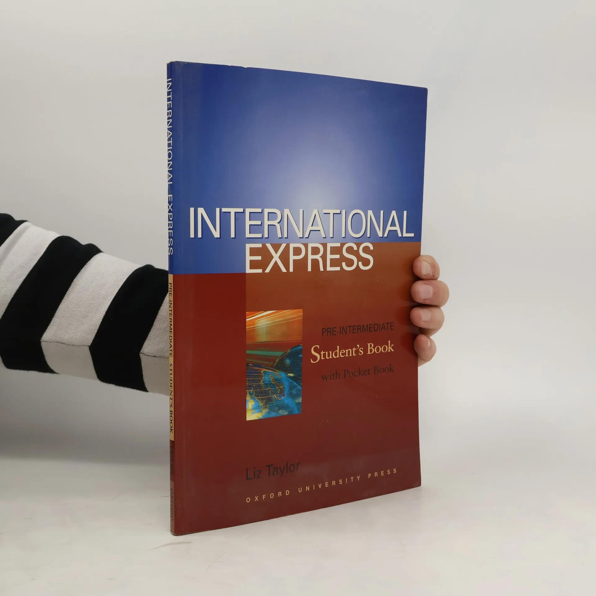 International express. Student's book (pre-intermediate) with pocket book | Book | Liz Taylor | EN