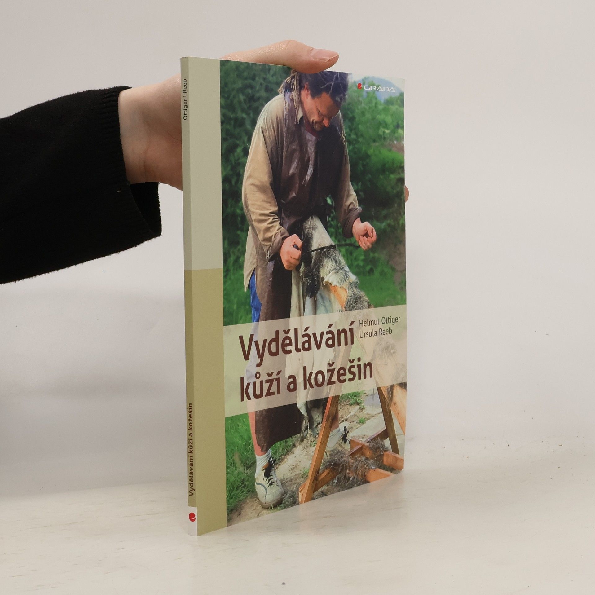 Ursula Reeb Vydělávání kůží a kožešin