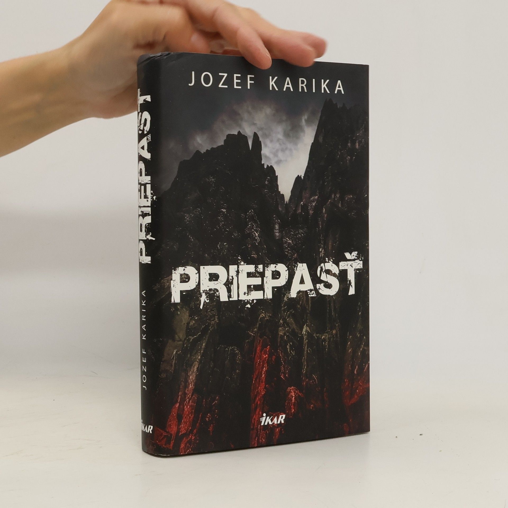 Jozef Karika Priepasť