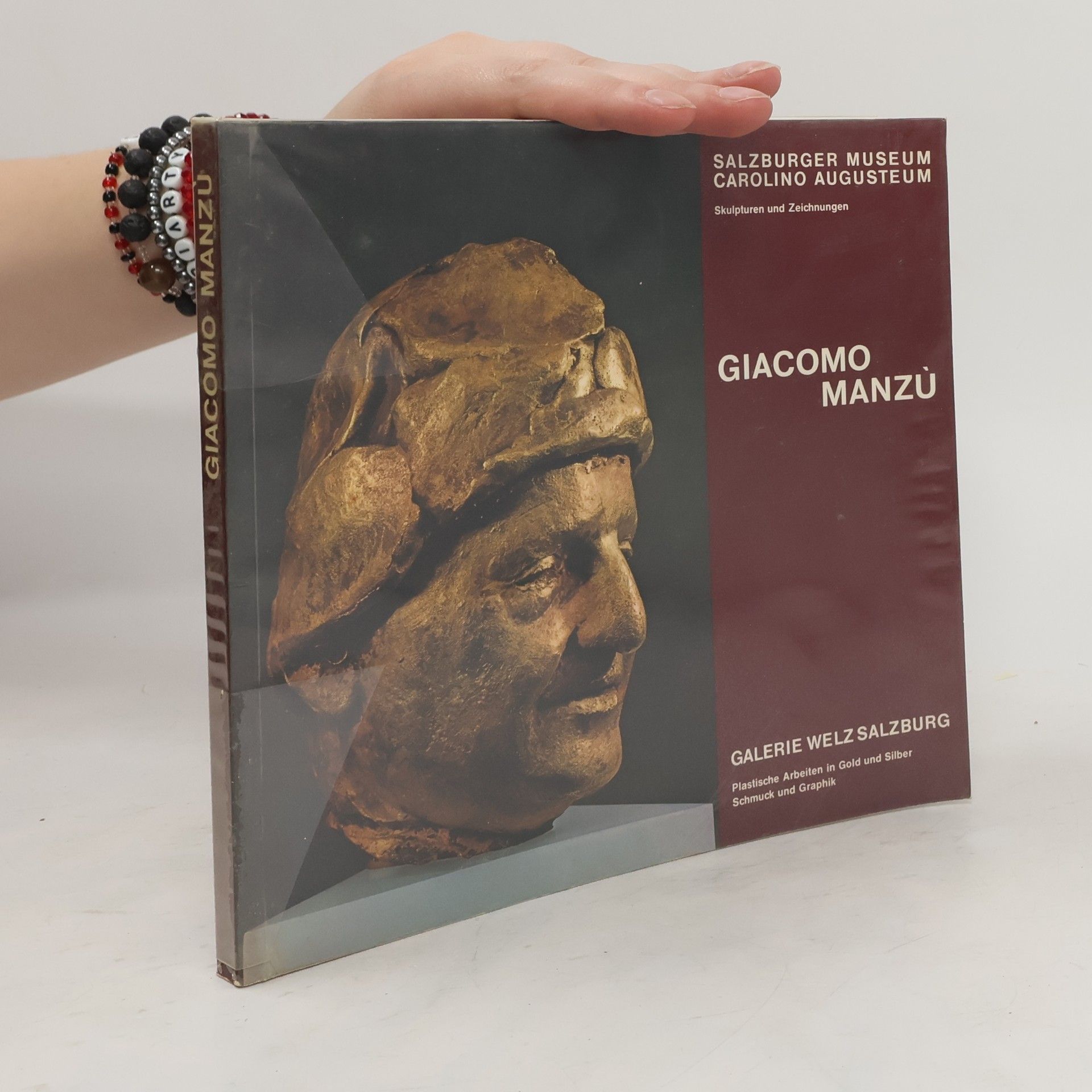 kolektiv Giacomo Manzú