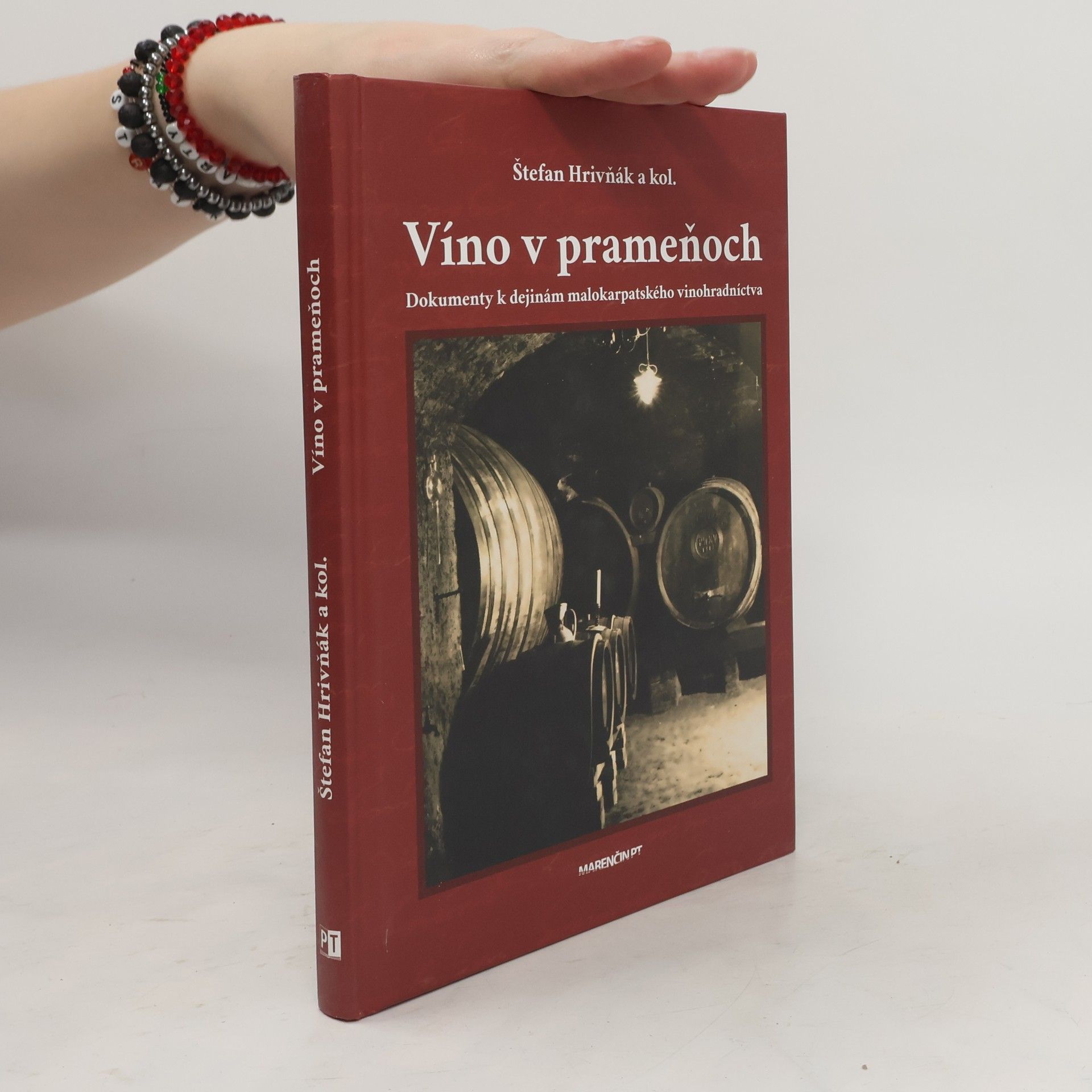 Štefan Hrivňák Víno v prameňoch