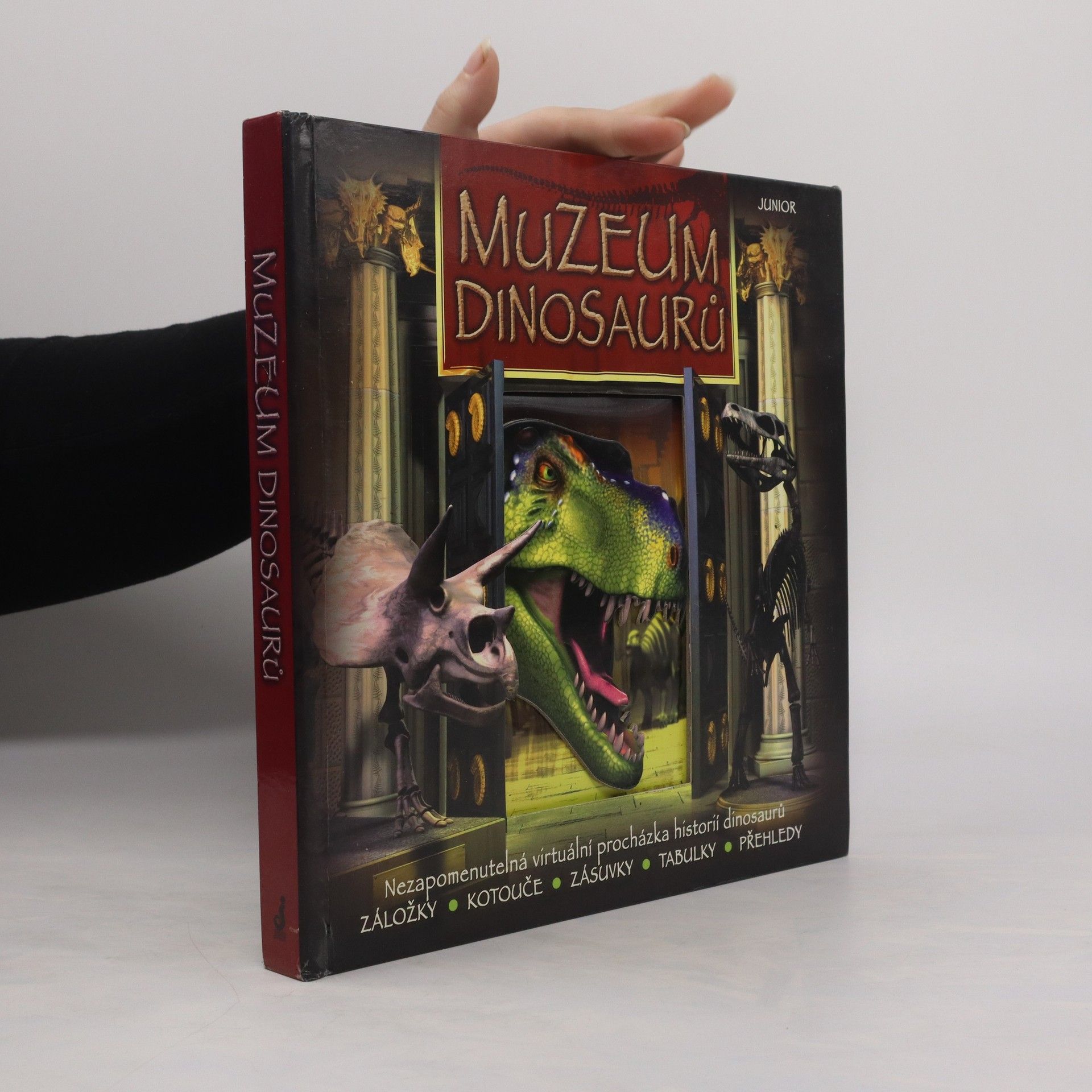 Jen Green Muzeum dinosaurů (pop-up leporelo viz foto)