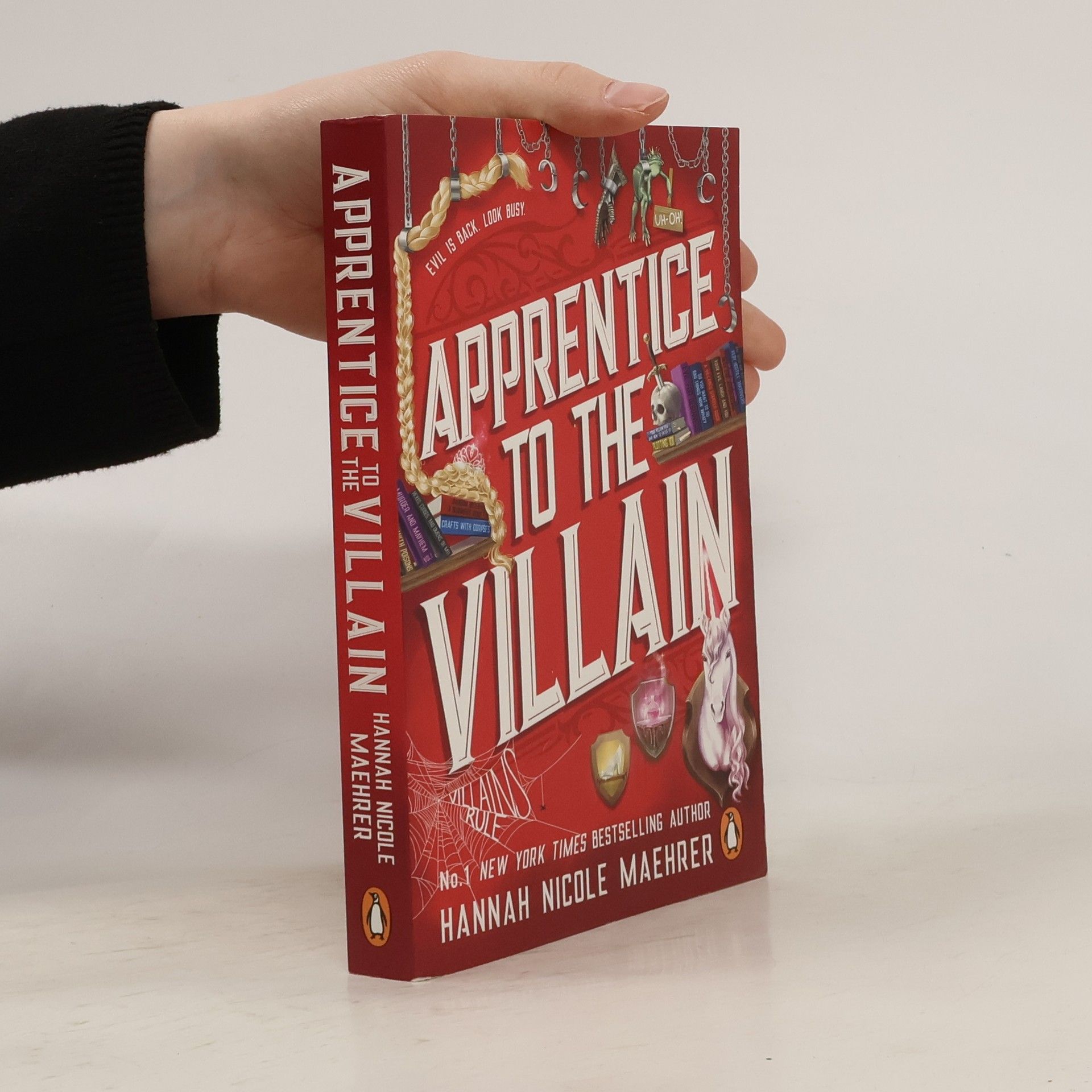 Hannah Nicole Maehrer Apprentice to the Villain