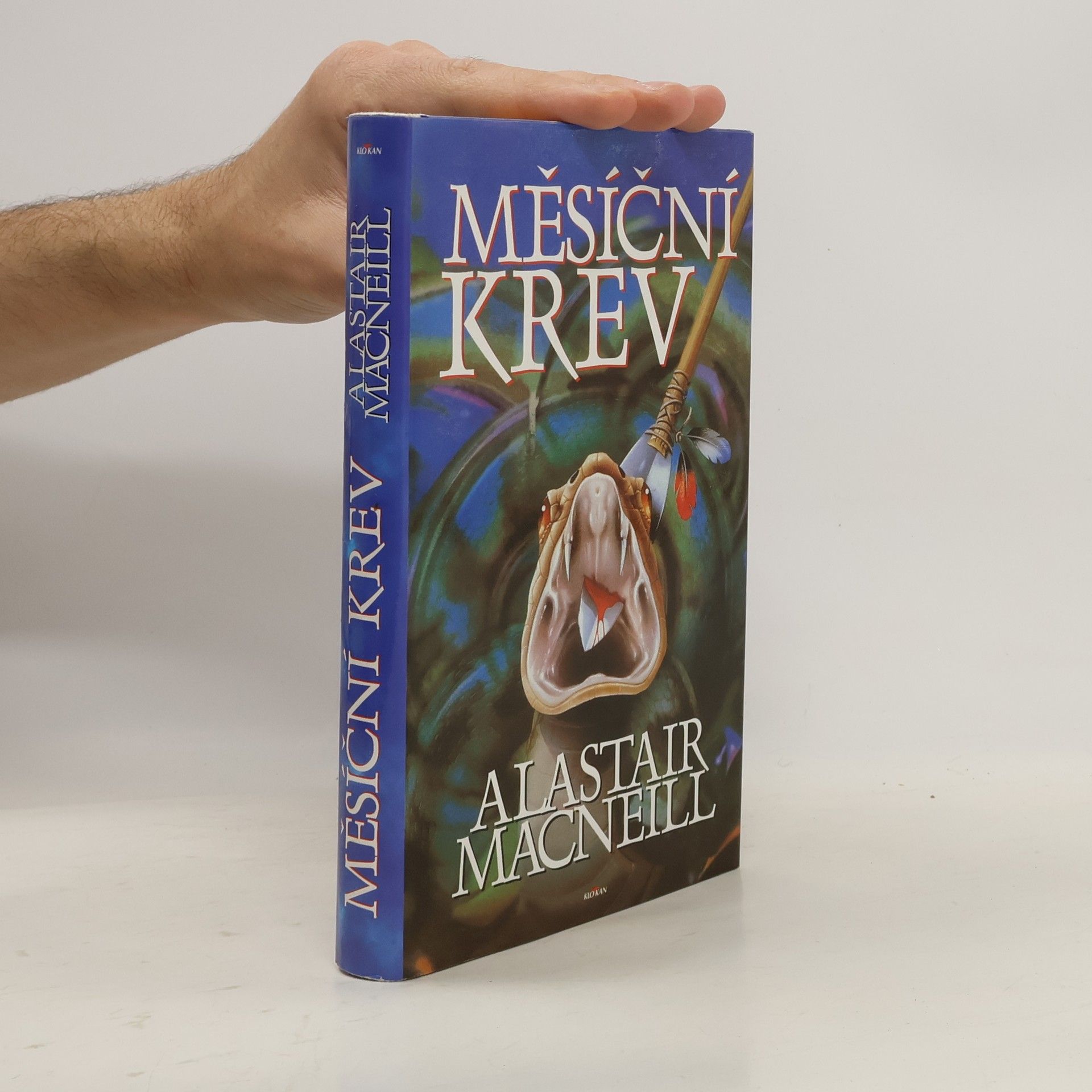 Alistair MacLean Měsíční krev