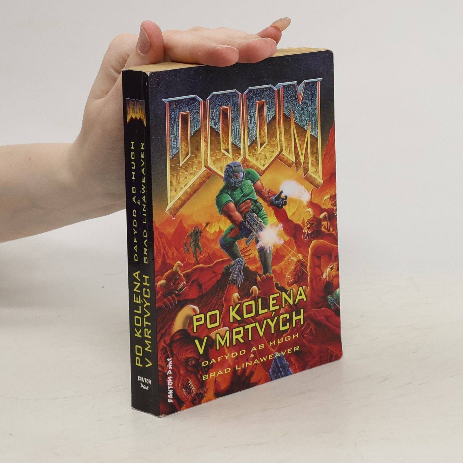Dafydd Ab Hugh DOOM. Po kolena v mrtvých
