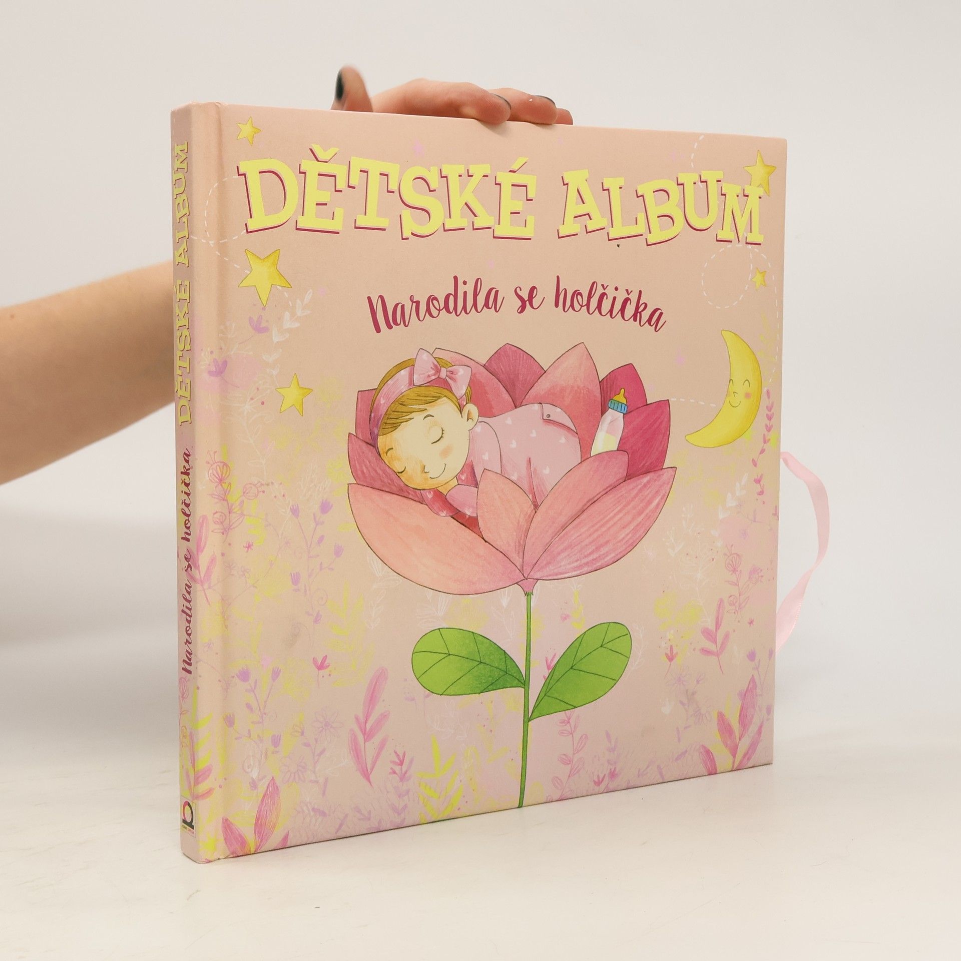 kolektiv Dětské album: Narodila se holčička