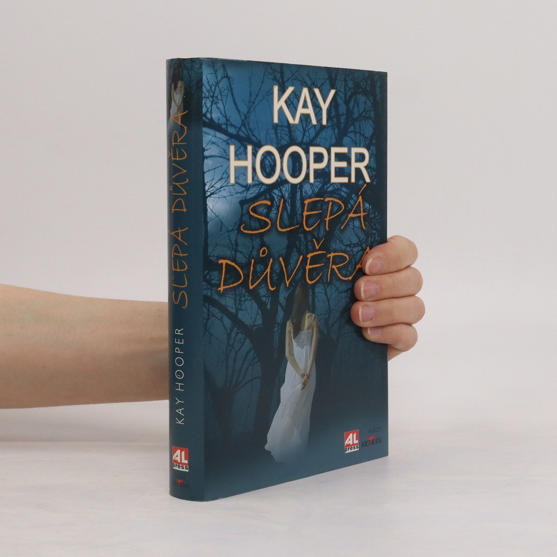 Kay Hooper Slepá důvěra