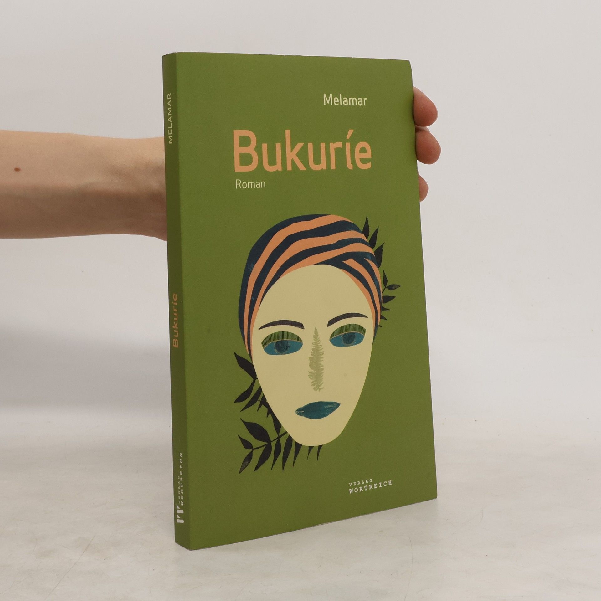 Melamar Bukuríe