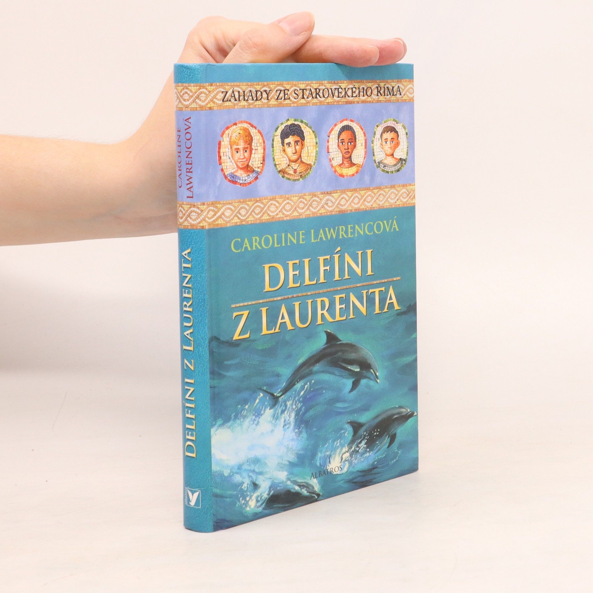 Caroline Lawrence Delfíni z Laurenta