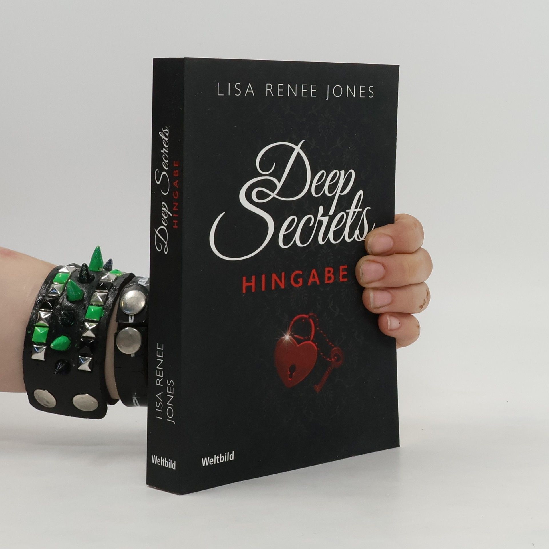 Lisa Renee Jones Deep Secrets. Hingabe