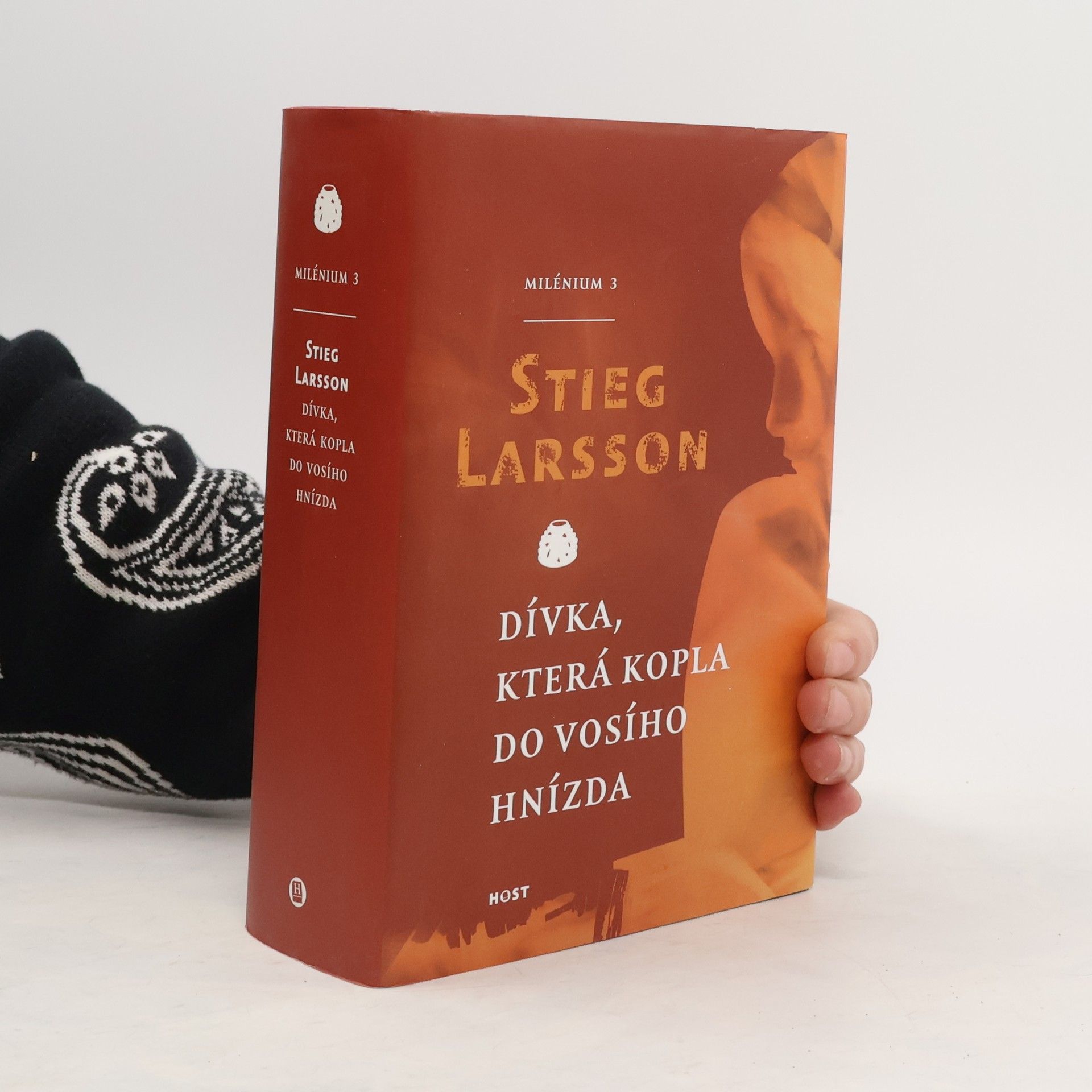 Stieg Larsson Dívka, která kopla do vosího hnízda