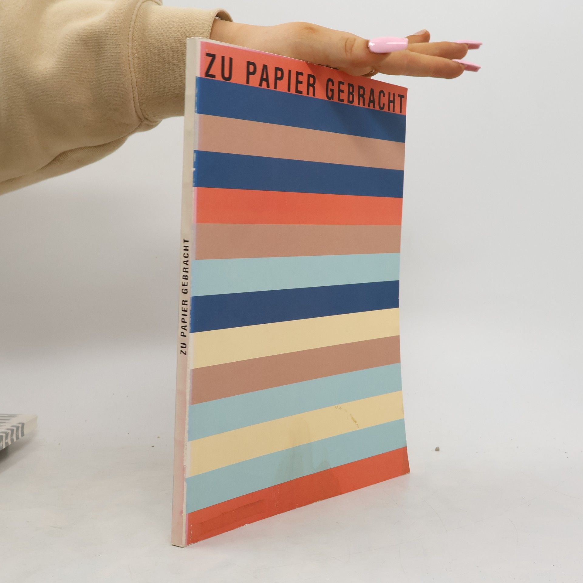 Various authors Zu Papier gebracht