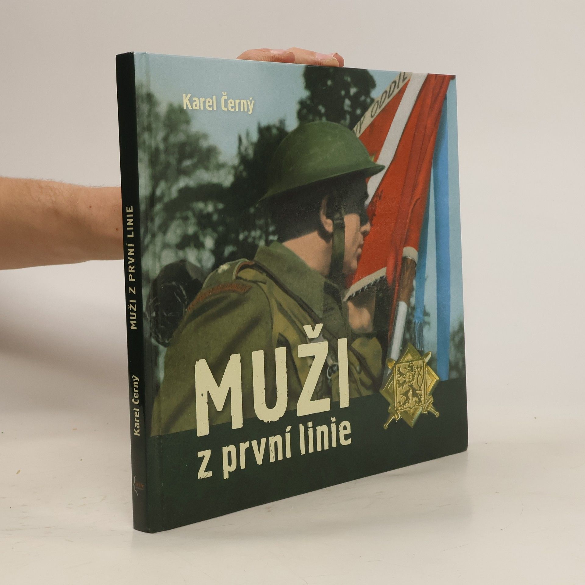 Karel Černý Muži z první linie