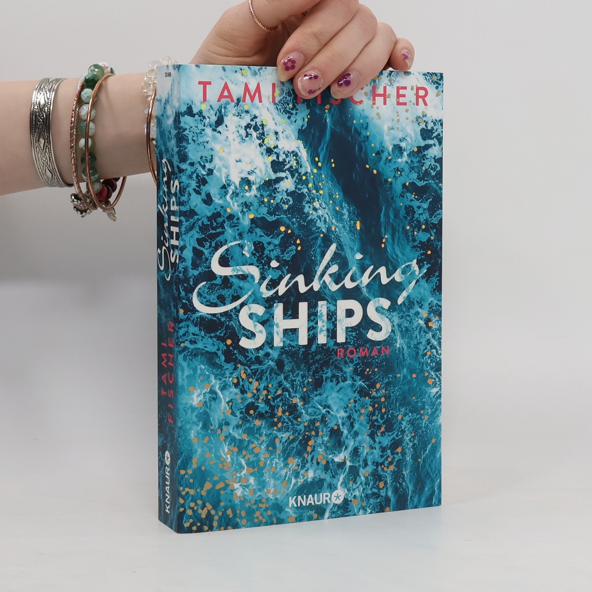 Tami Fischer Sinking ships